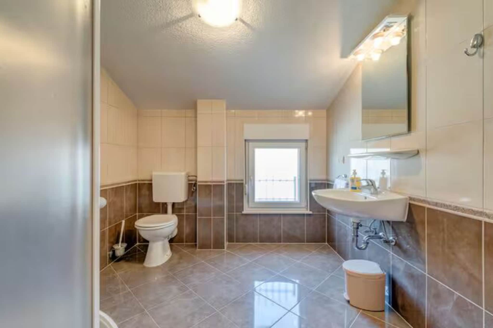 Mise Holiday Apartments - Two bedroom apartment IV - Badkamer