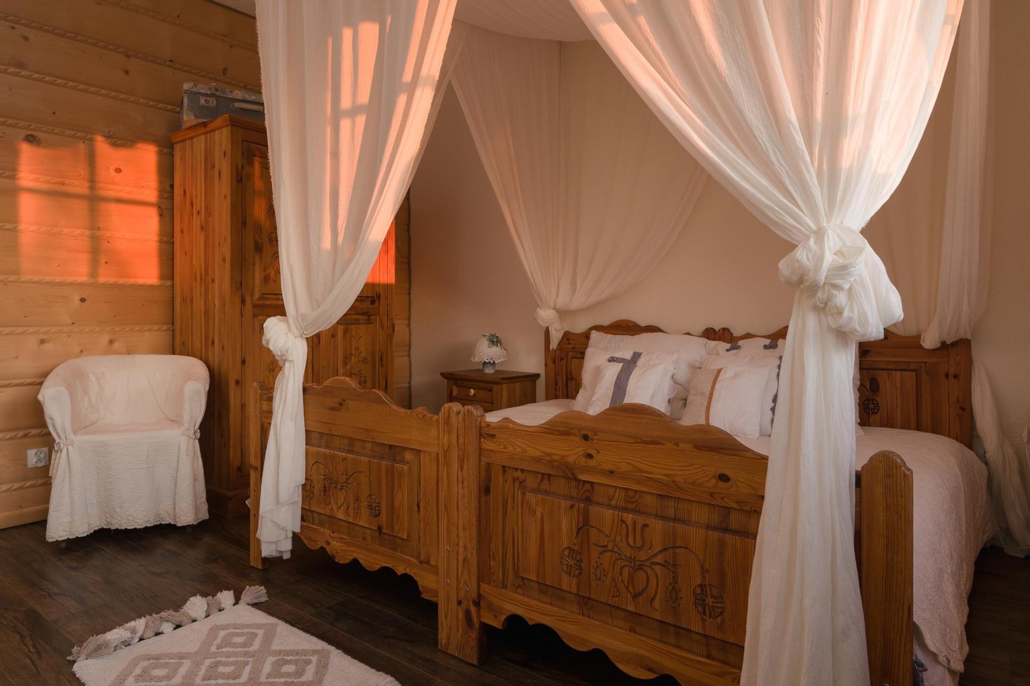 Bed Room