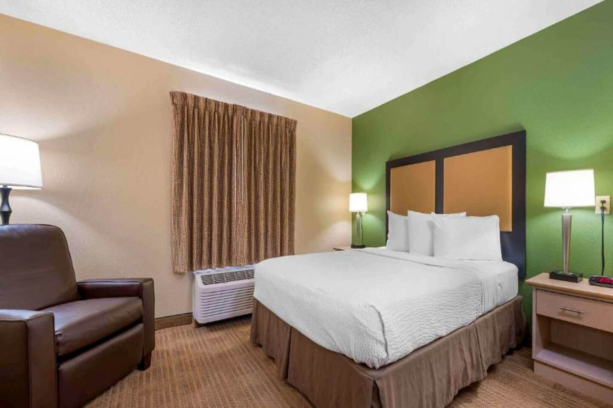 Bed Room