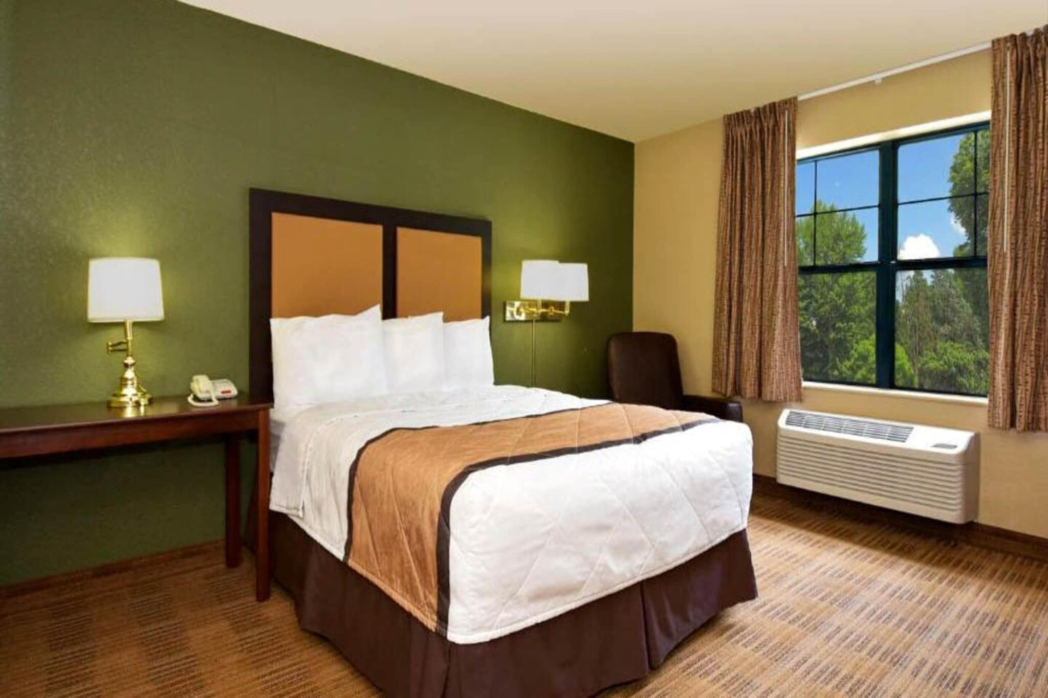 Bed Room
