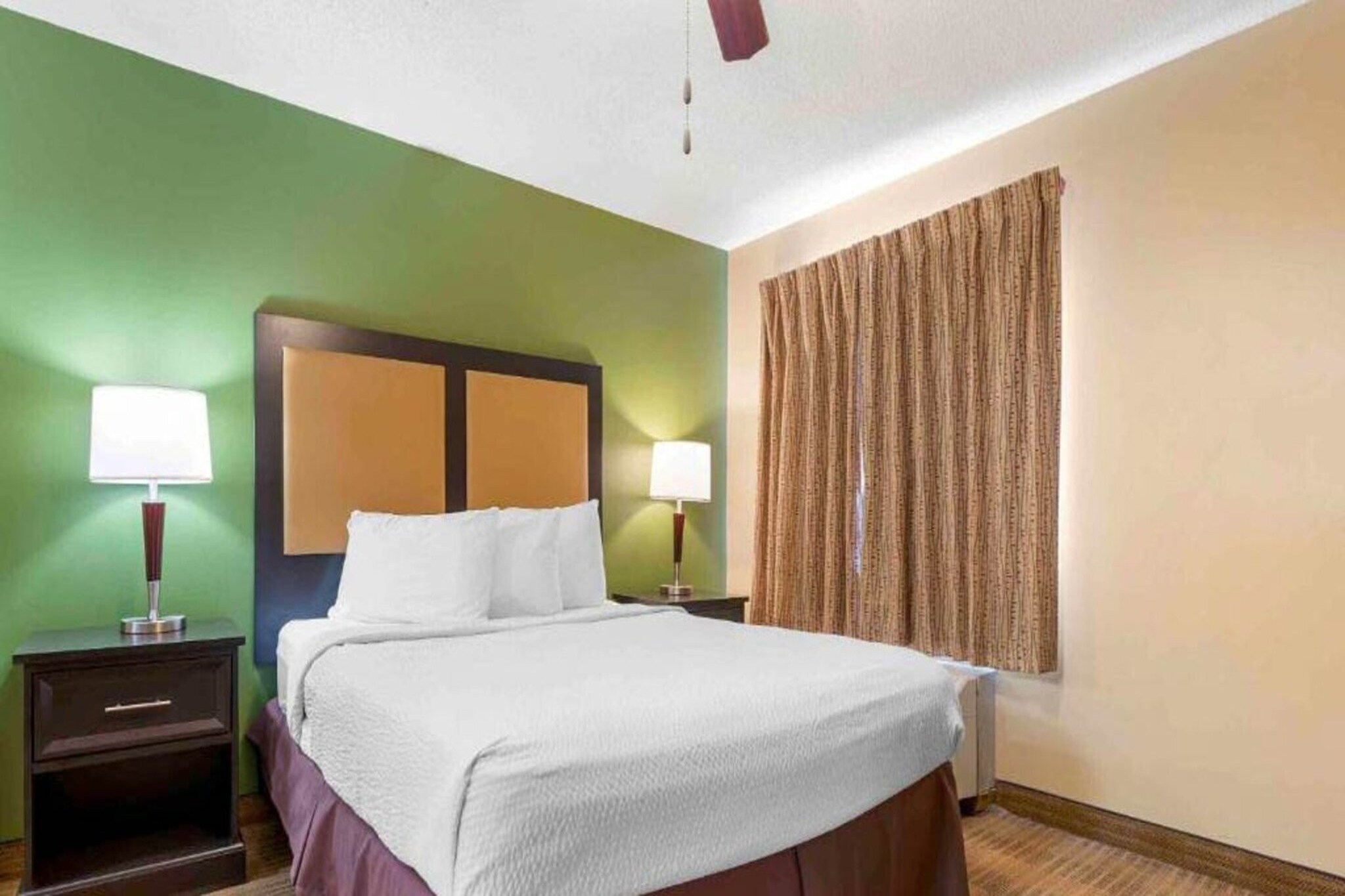 Bed Room