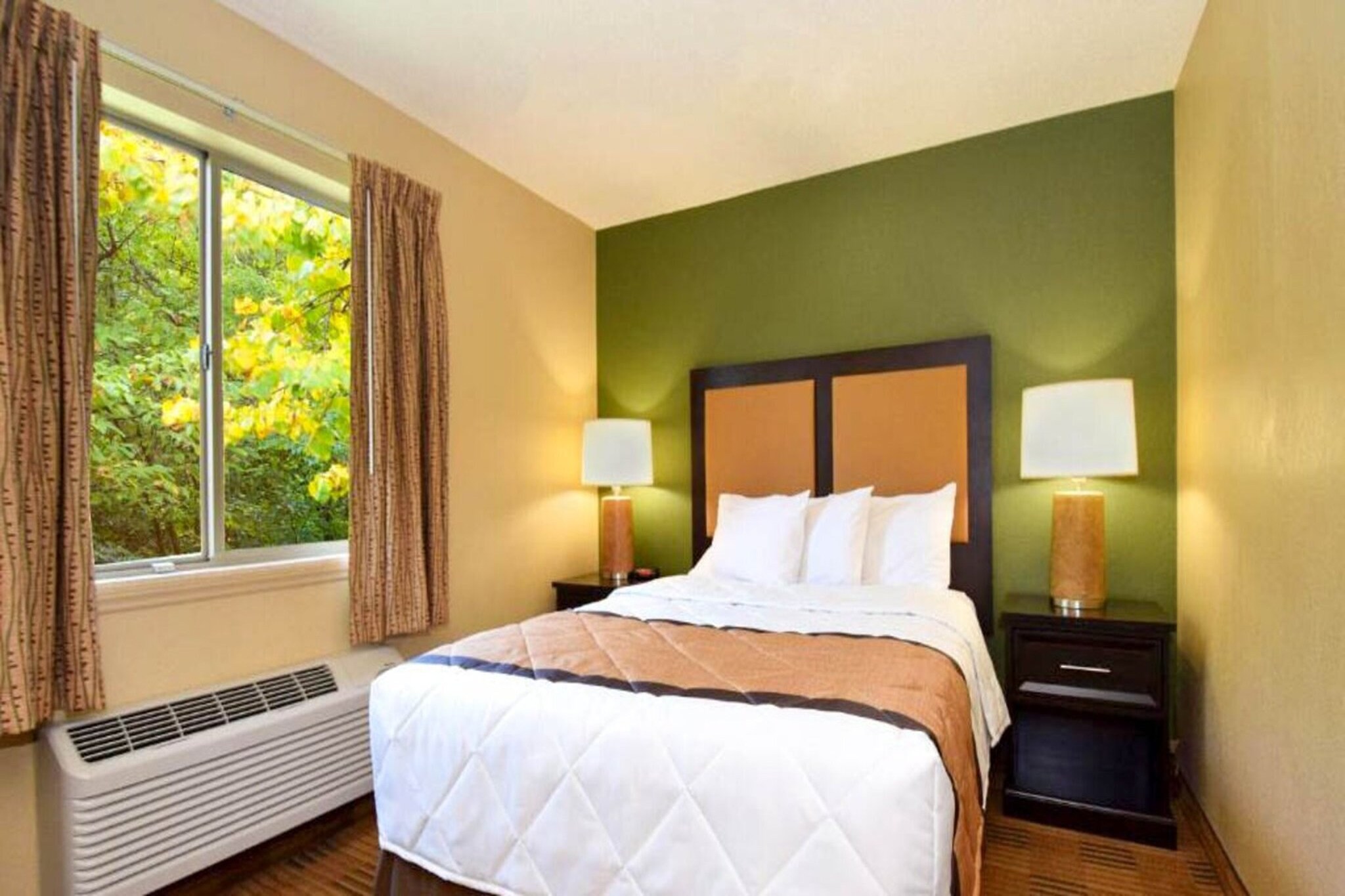 Bed Room