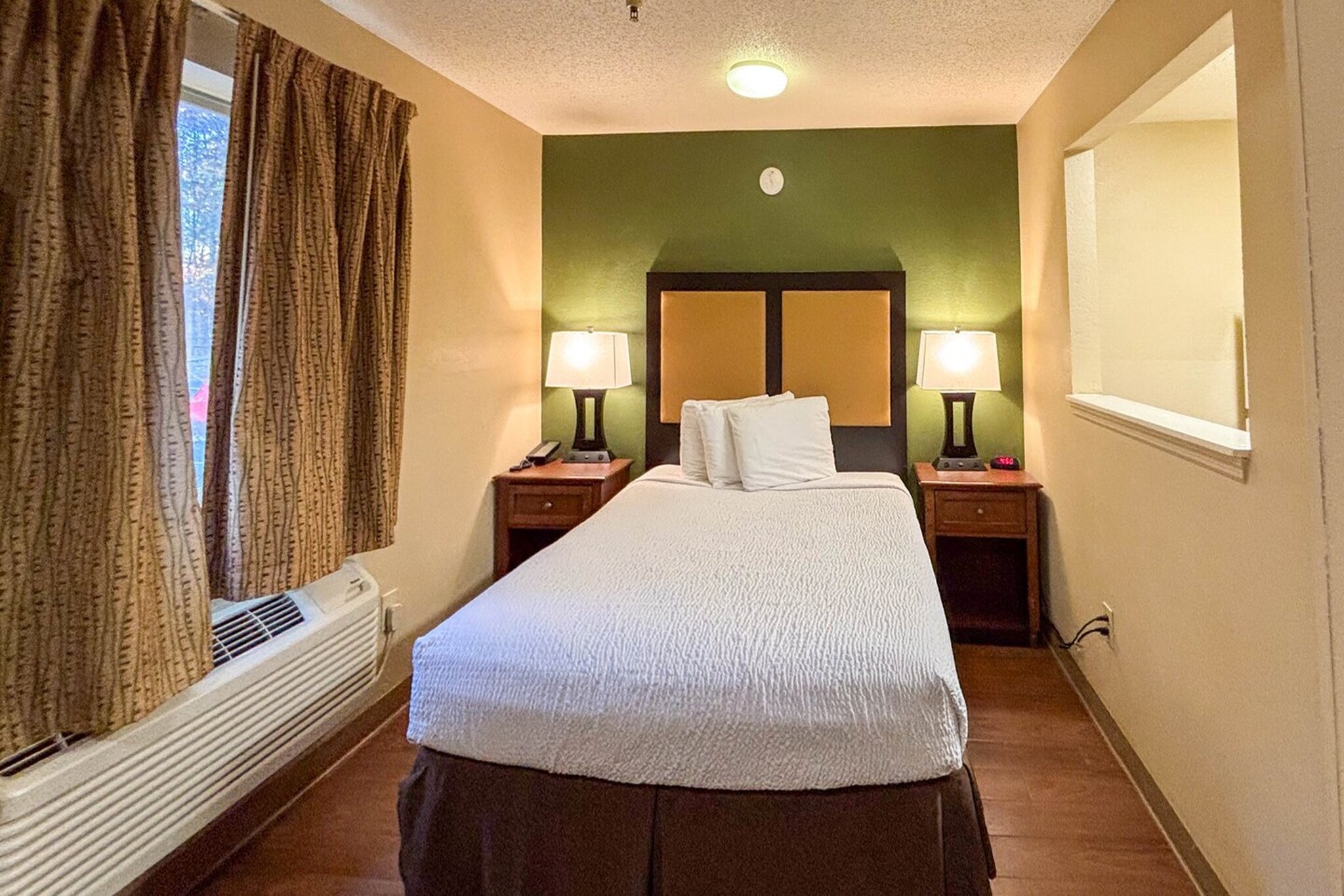 Bed Room
