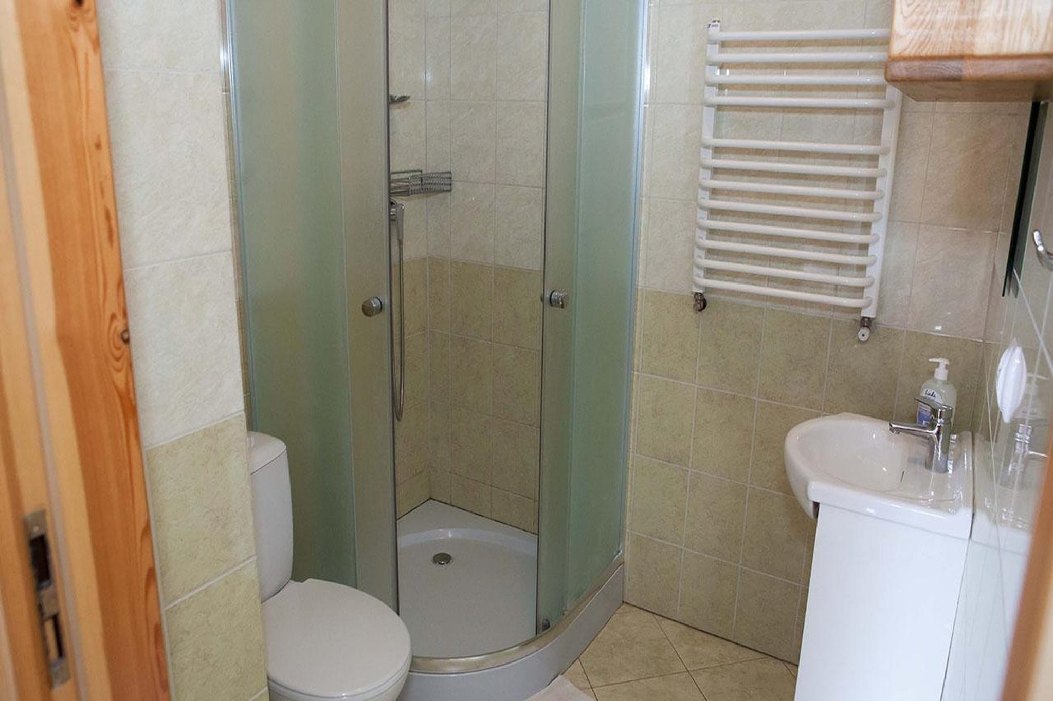 Pokój 3-osobowy Gościniec Mazurski - Badkamer