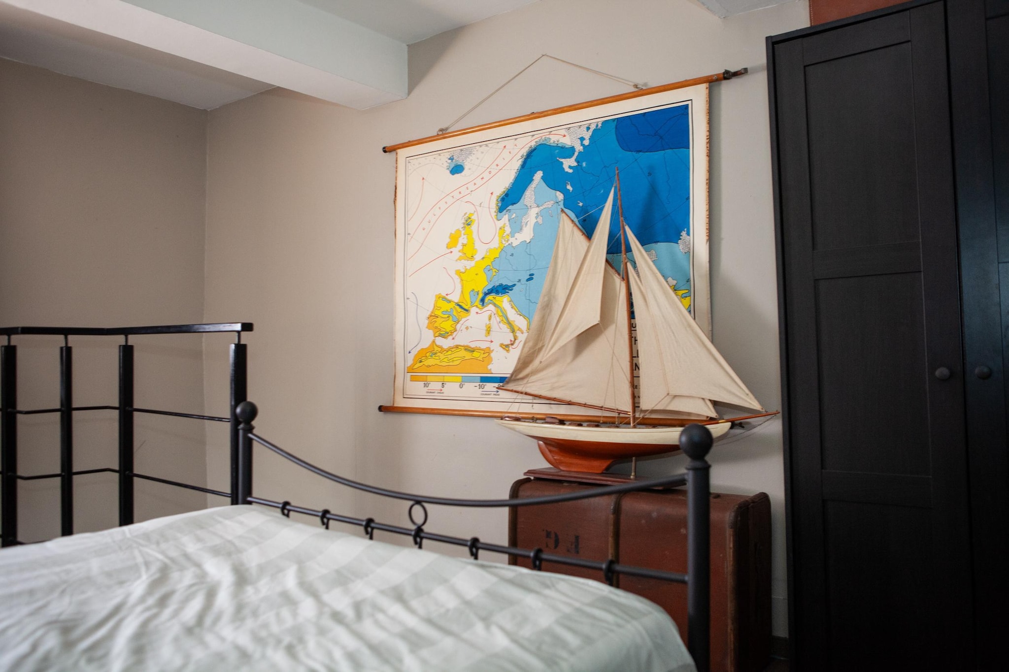 Bed Room