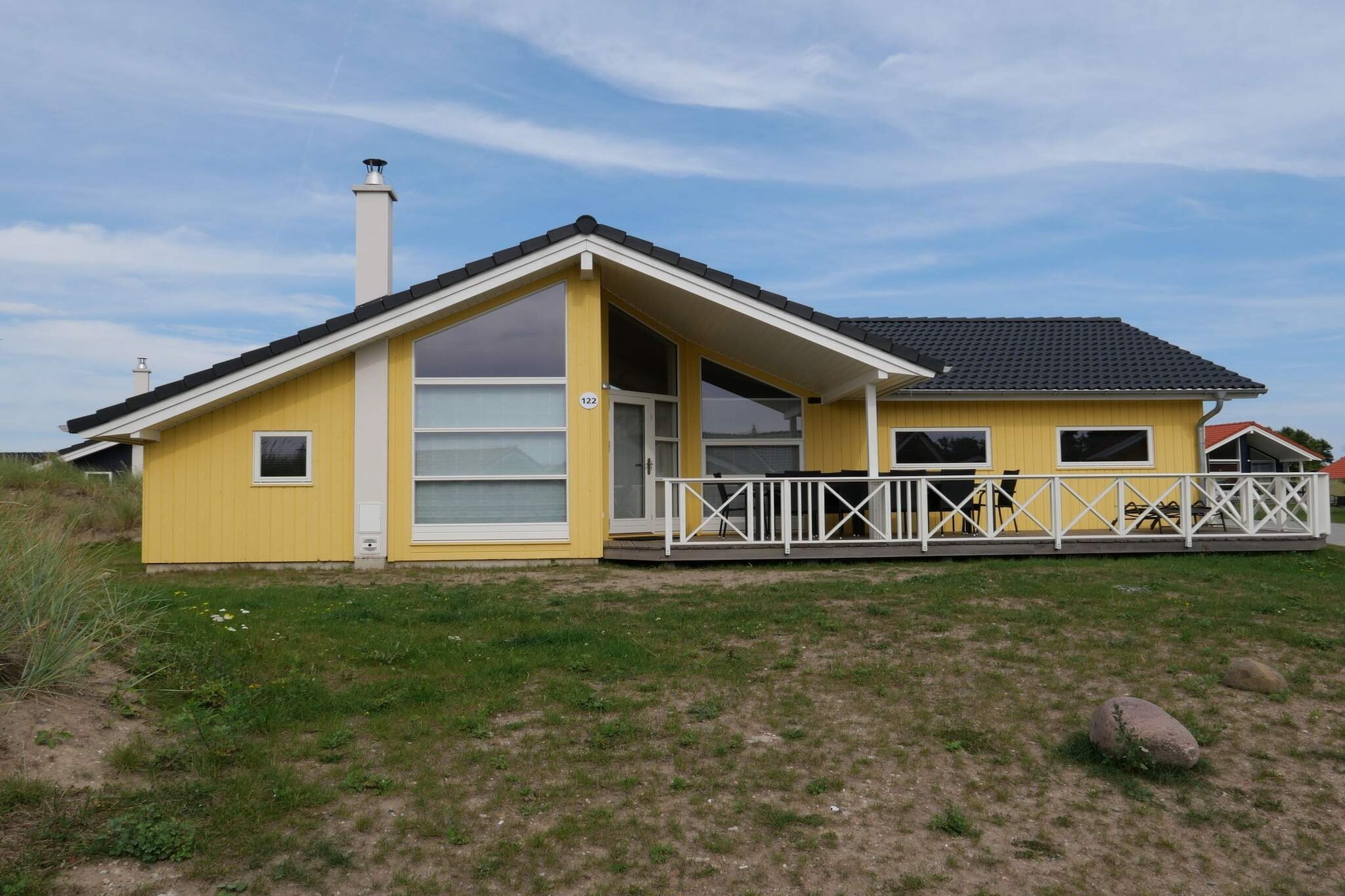 Base côtière avec sauna et terrasse ensoleillée