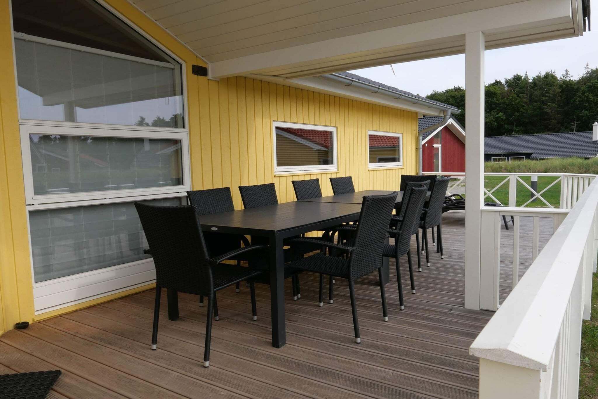 Base côtière avec sauna et terrasse ensoleillée