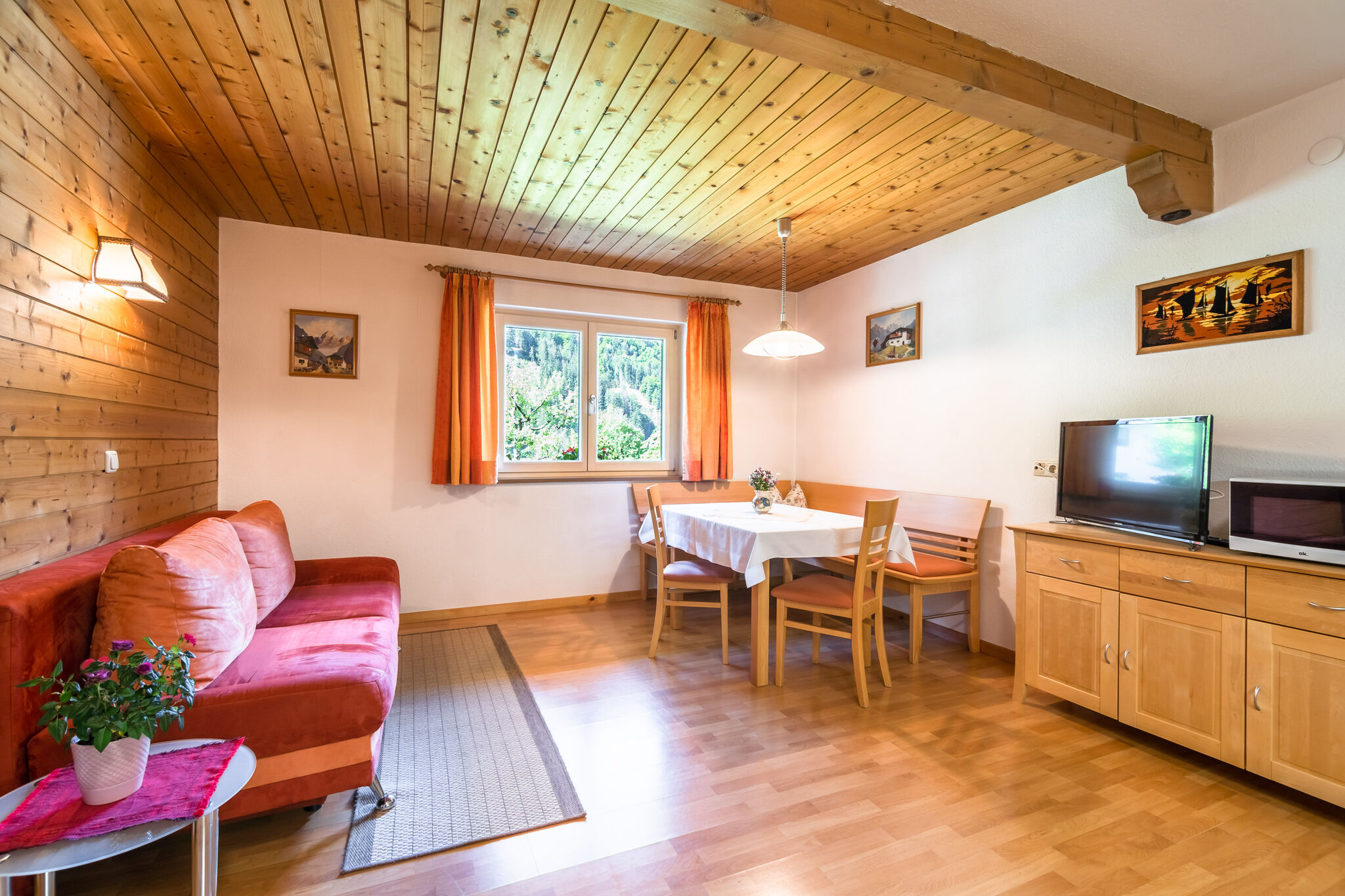 Beautiful spacious holiday apartment with balcony in St.Gallenkirch / Vorarlberg
