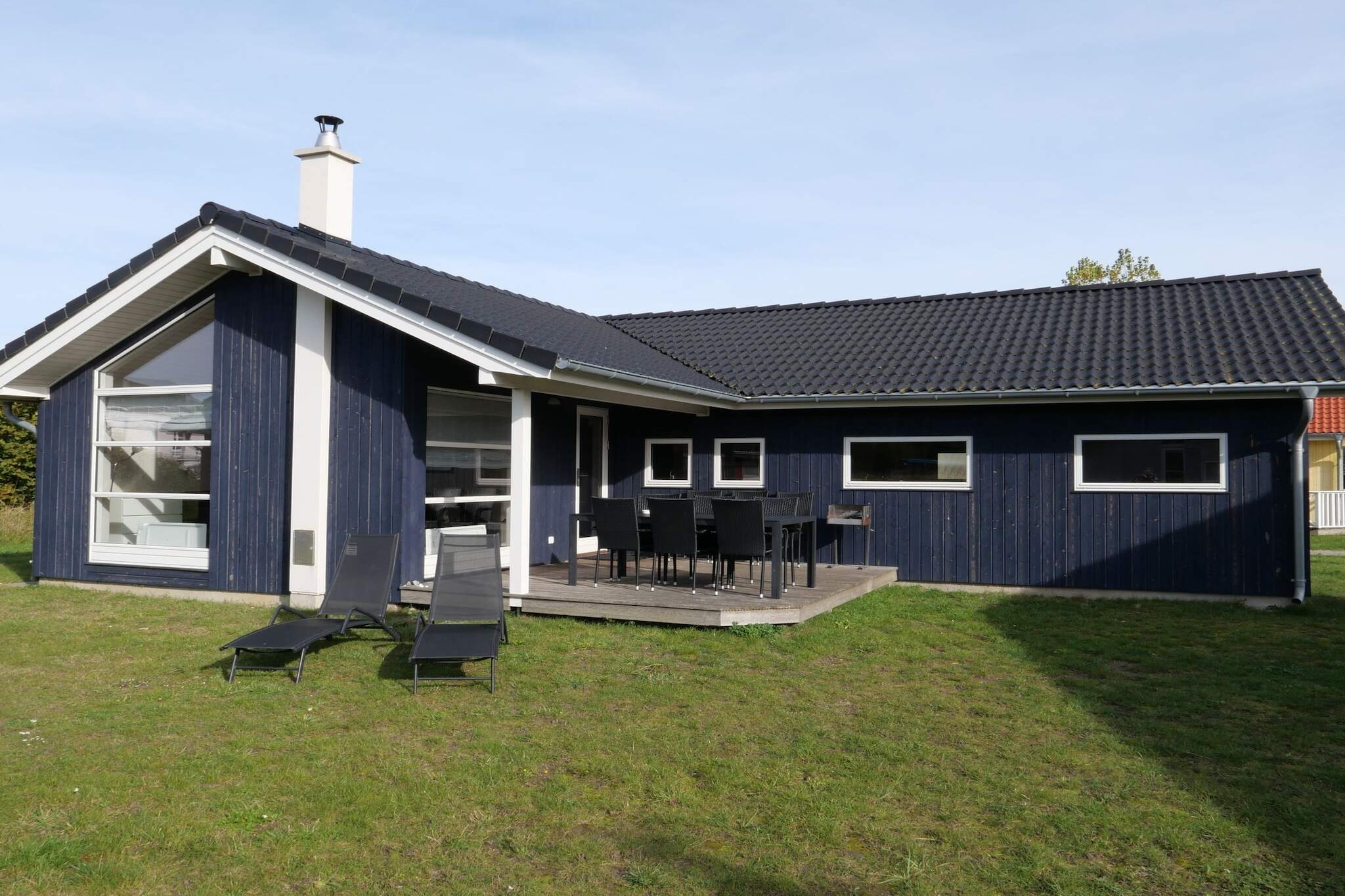 Villa with Private Sauna for Ten