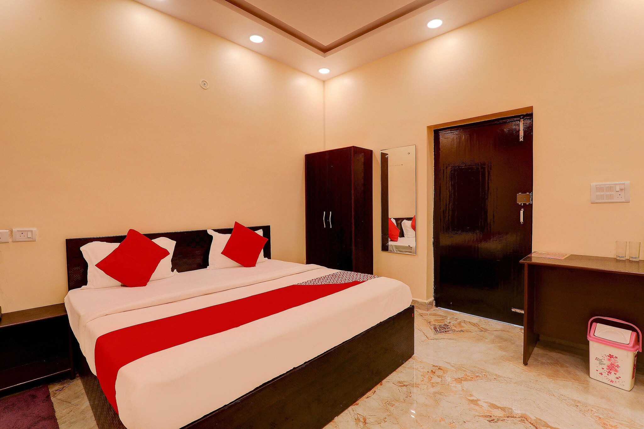 Enjoy a comfortable and hassle-free experience at our thoughtfully designed property. Each room is equipped with modern amenities, cozy bedding, and elegant decor to make you feel right at home. Located conveniently with easy access to public transport and major attractions, it's perfect for both business and leisure travelers. Cleanliness and guest comfort are our top priorities, and our team is available 24/7 to assist you throughout your stay.
 
Unmarried couples are warmly welcome at this property.
Guests with local ID proof are warmly welcome.
Foreign guests are welcome and allowed to stay at this property without any restrictions
Early Check-In Policy: A full day’s room rate will be charged for check-ins before 6:00 AM. Complimentary early check-in is available between 6:00 AM and 10:00 AM, subject to room availability.
 
Check-in is only available to guests aged 18 and above. Please provide a government-issued ID to confirm your age.
