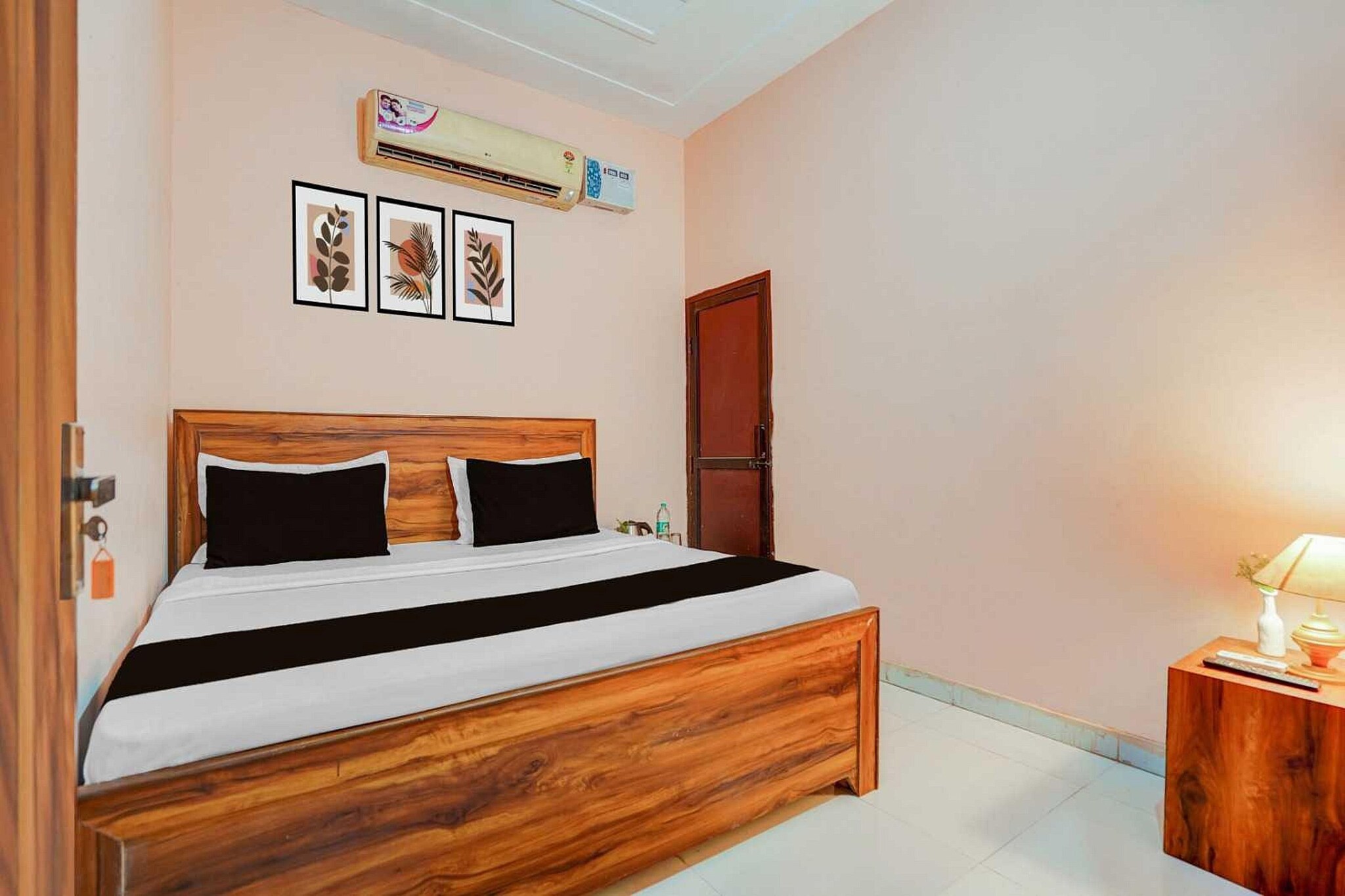 Enjoy a comfortable and hassle-free experience at our thoughtfully designed property. Each room is equipped with modern amenities, cozy bedding, and elegant decor to make you feel right at home. Located conveniently with easy access to public transport and major attractions, it's perfect for both business and leisure travelers. Cleanliness and guest comfort are our top priorities, and our team is available 24/7 to assist you throughout your stay.
Unmarried couples are warmly welcome at this property.
Guests with local ID proof are warmly welcome.
Foreign guests are welcome and allowed to stay at this property without any restrictions
Early Check-In Policy: A full day’s room rate will be charged for check-ins before 6:00 AM. Complimentary early check-in is available between 6:00 AM and 10:00 AM, subject to room availability.
Check-in is only available to guests aged 18 and above. Please provide a government-issued ID to confirm your age.