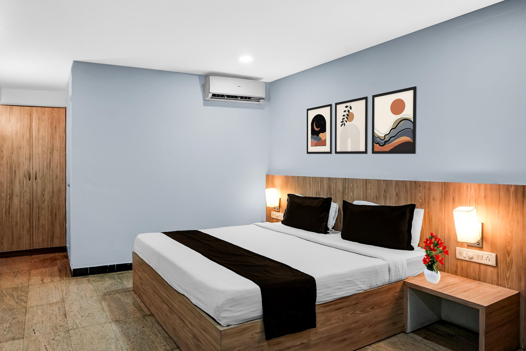 Super Townhouse Richmond MG Road Metro