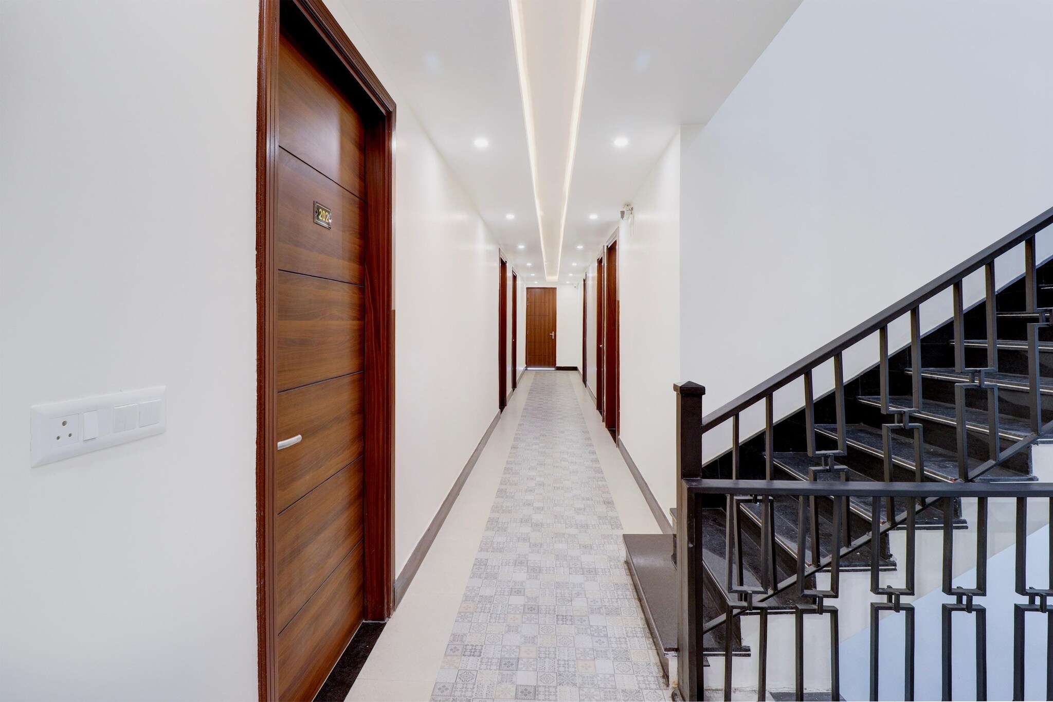 Super Townhouse Oak FRI Dehradun