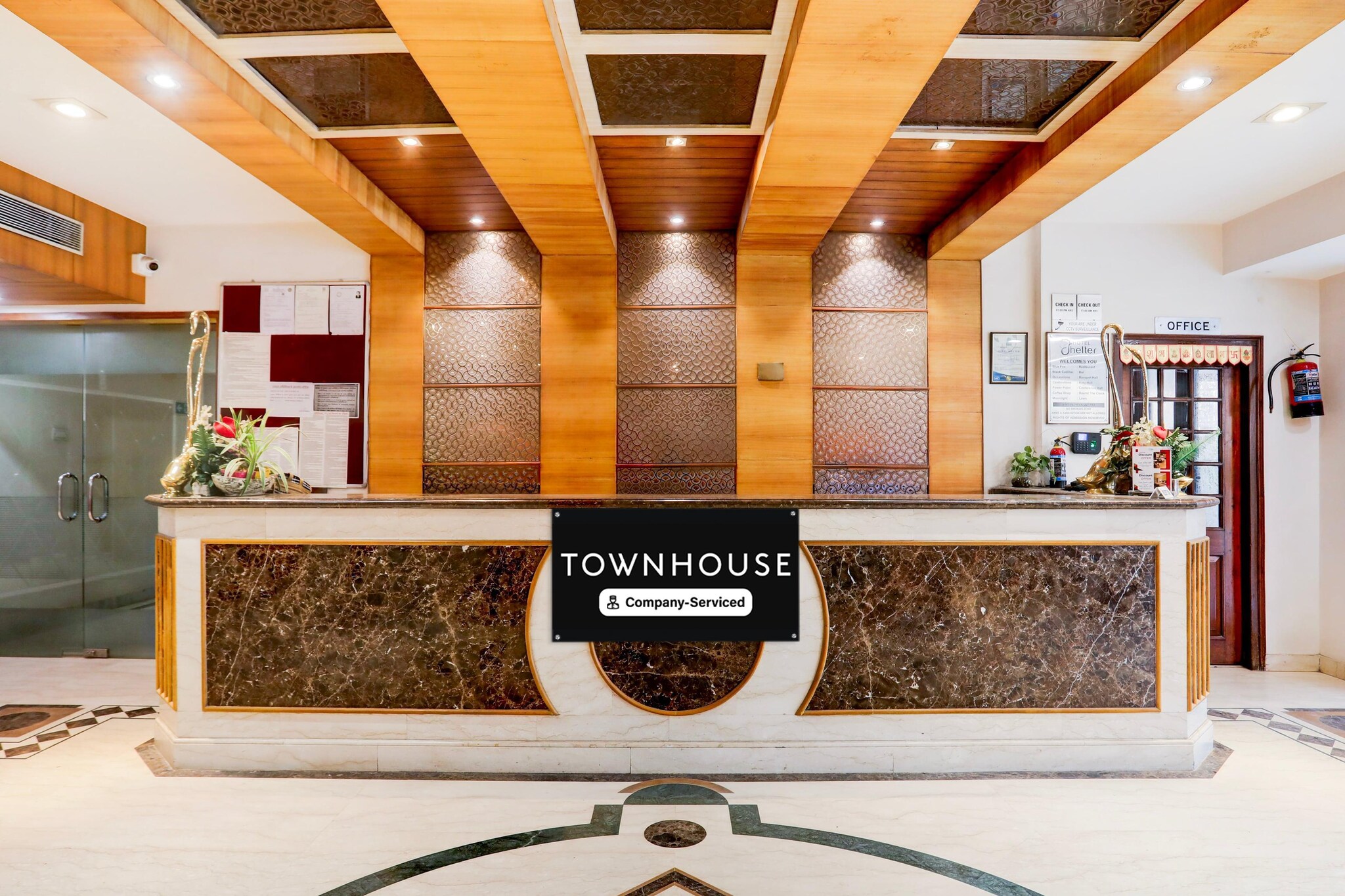 Ground floor: (bedroom(double bed, TV, seating area, air conditioning, telephone), bathroom(bathtub or shower, shower, washbasin, toilet, Towels incl., shampoo, body soap, hot water), Parking, lift, Laundry Package for a fee)