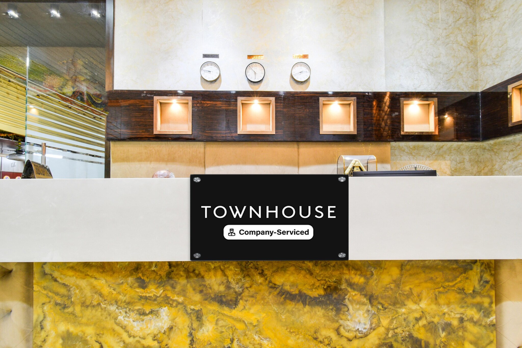 Ground floor: (bedroom(double bed, TV, seating area, air conditioning, telephone), bathroom(bathtub or shower, washbasin, toilet, Towels incl., shampoo, body soap, hot water), Parking, lift)