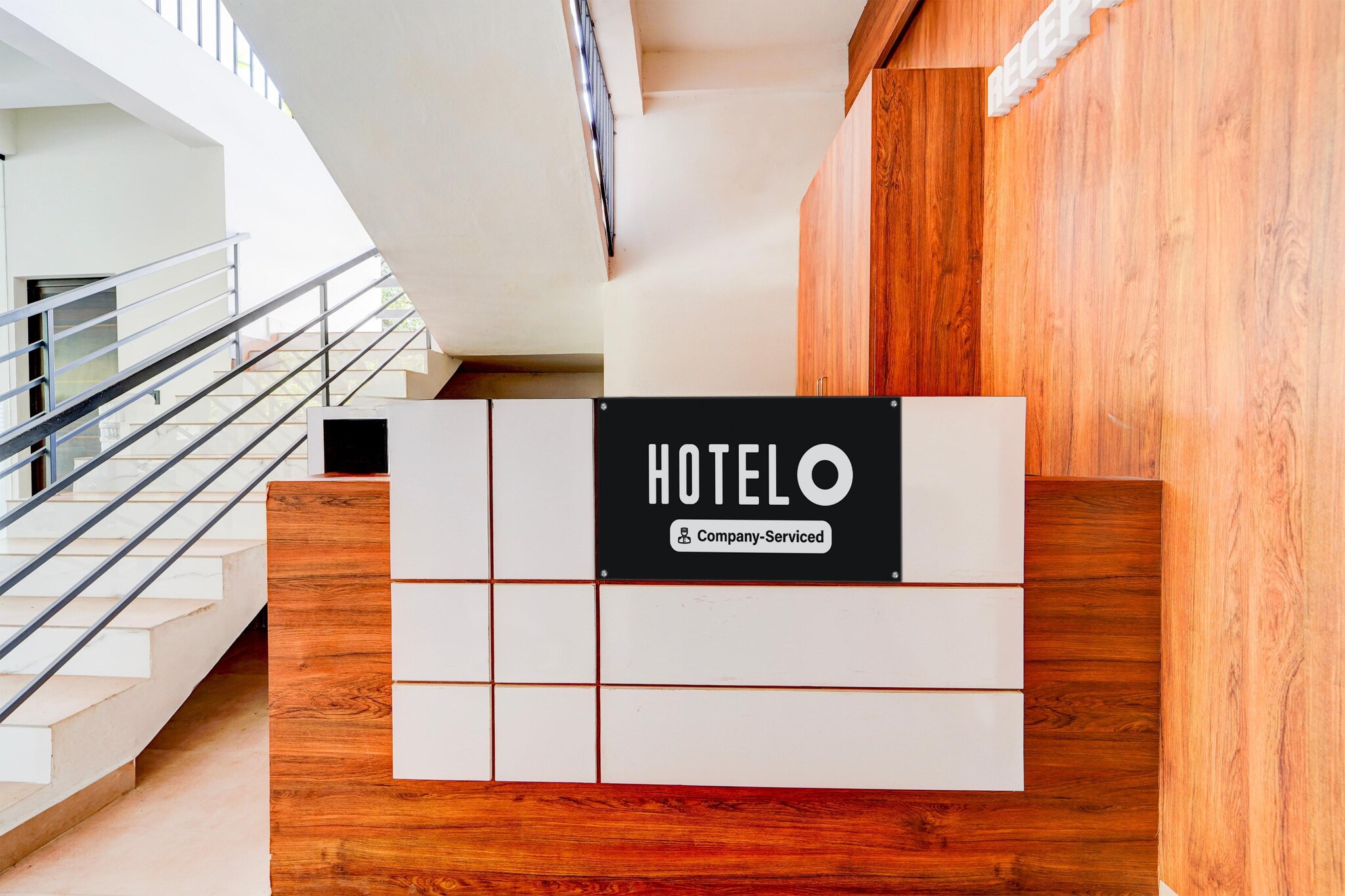 Ground floor: (bedroom(double bed, TV, seating area, air conditioning, telephone), bathroom(bathtub or shower, washbasin, toilet, Towels incl., shampoo, body soap, hot water), Parking)
