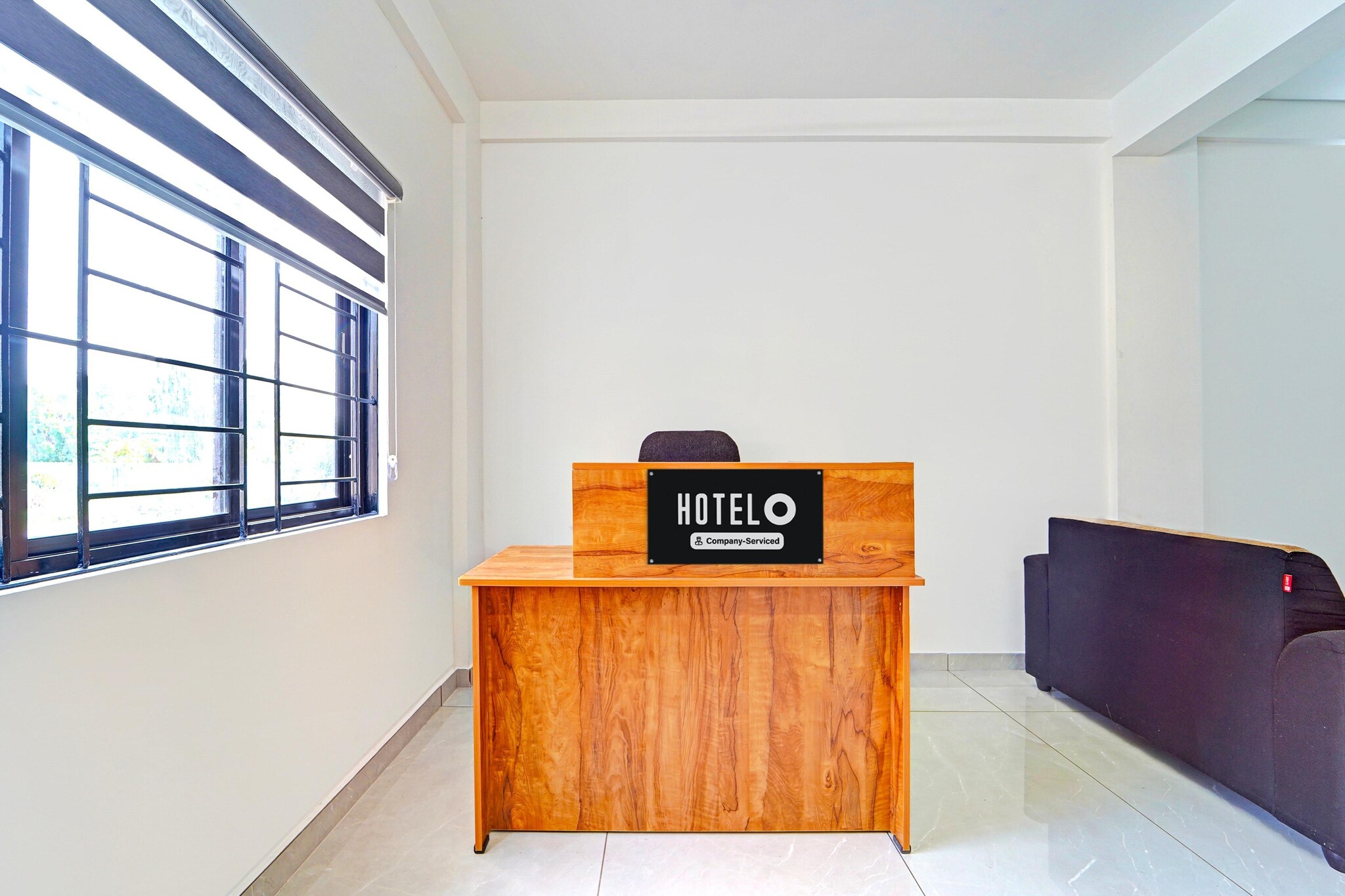 Ground floor: (bedroom(double bed, TV, seating area, air conditioning, telephone), bathroom(bathtub or shower, washbasin, toilet, Towels incl., shampoo, body soap, hot water), Parking)
