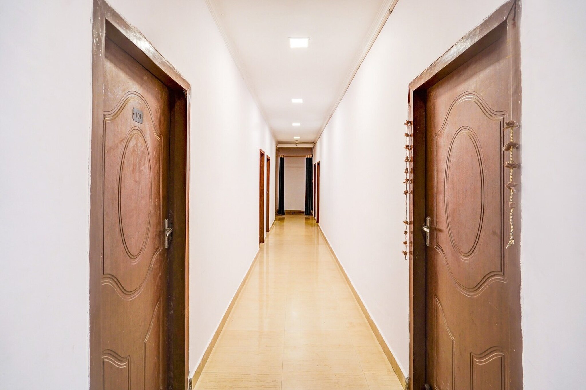 Super Hotel O Jankipuram Vikas Nagar