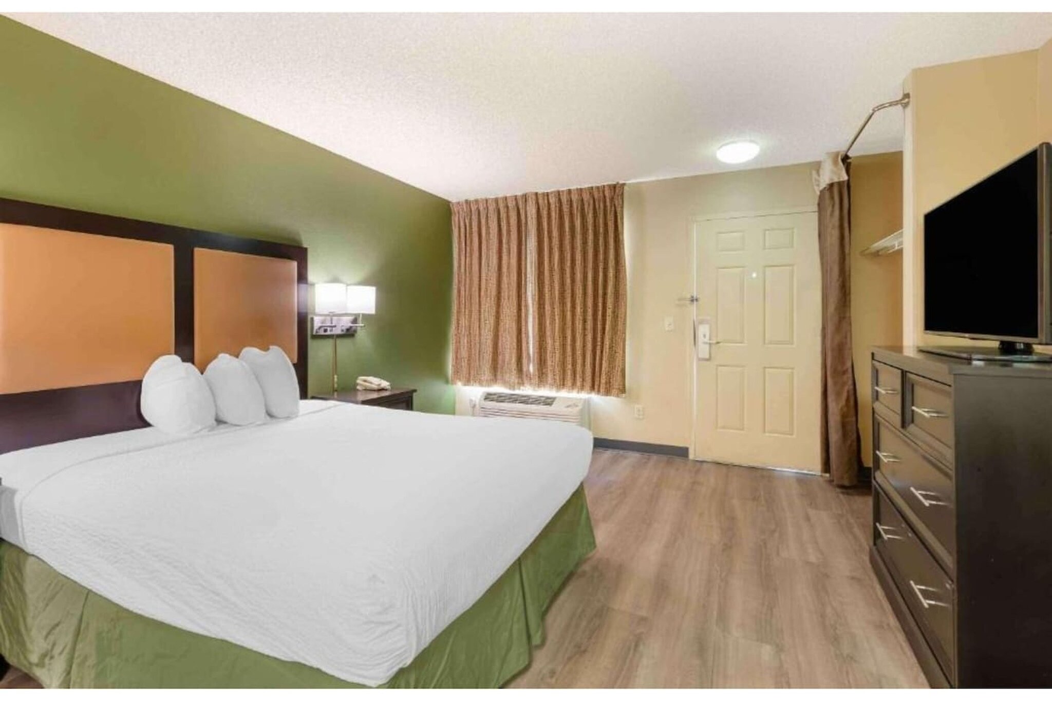 Bed Room