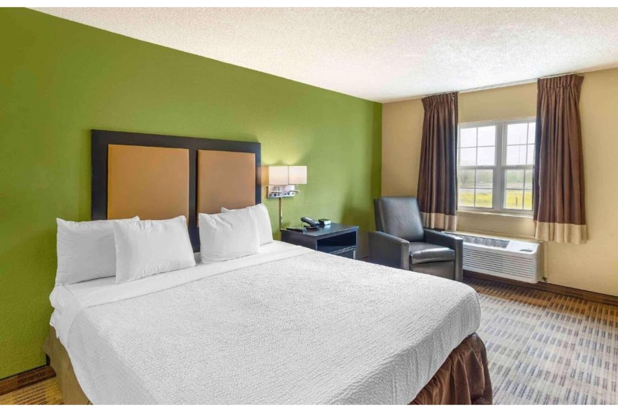 Bed Room