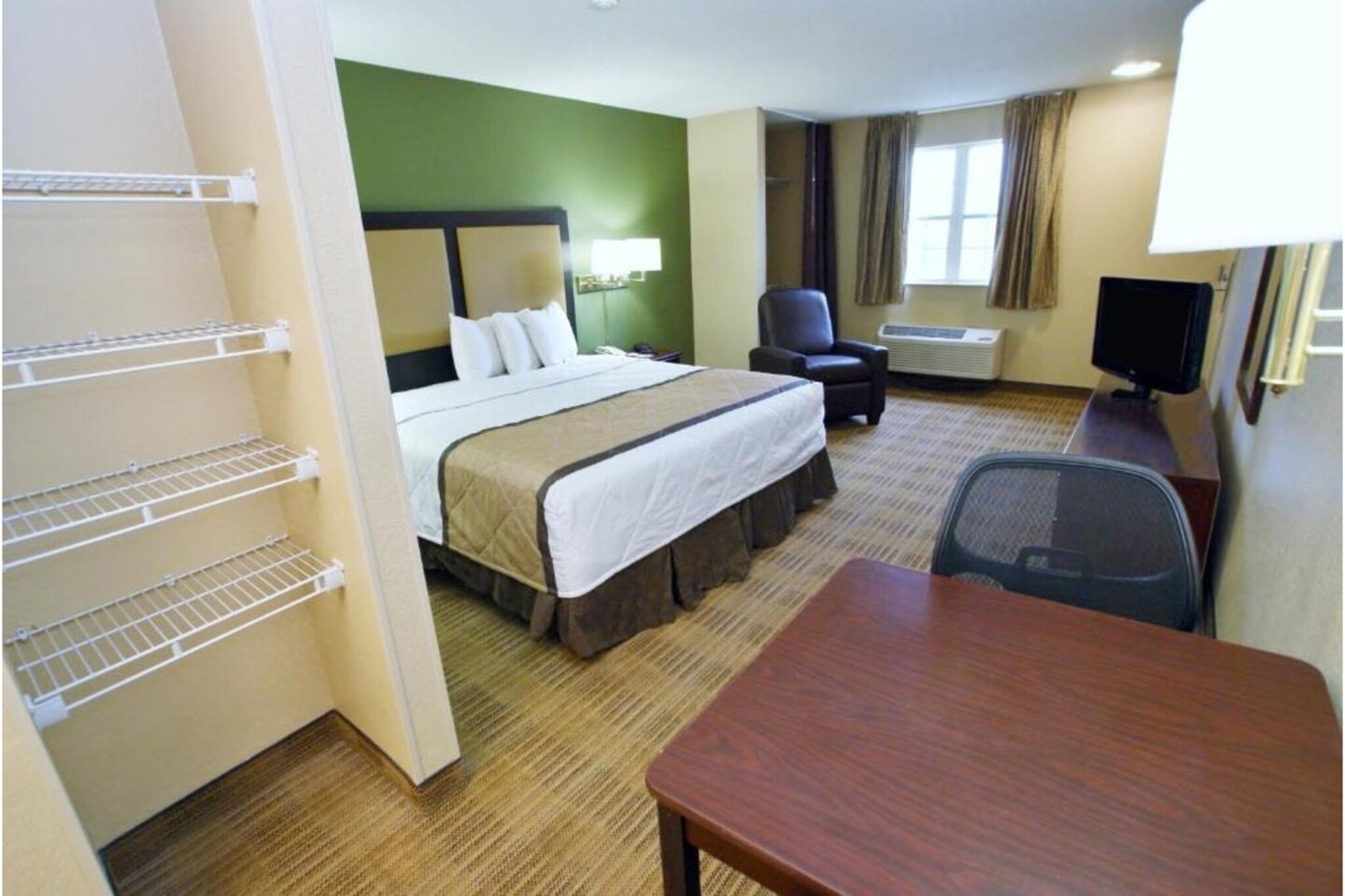 Bed Room