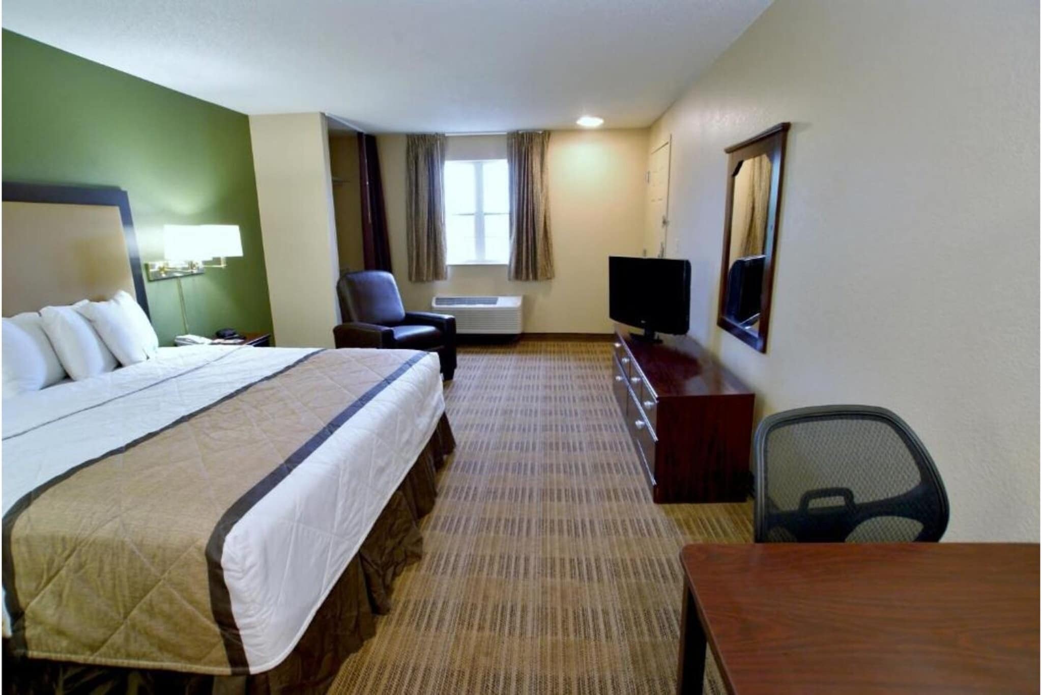 Bed Room