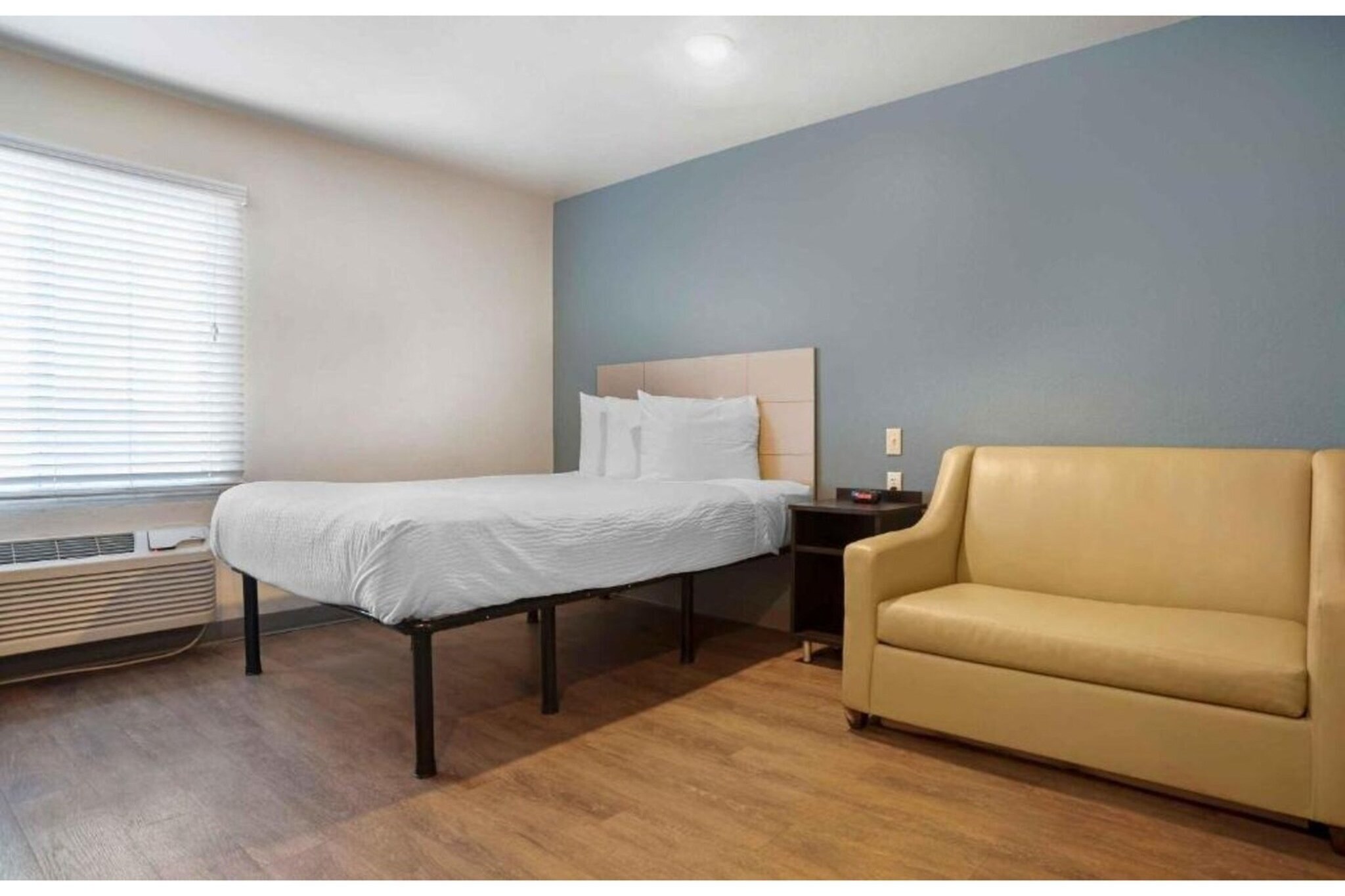 Bed Room