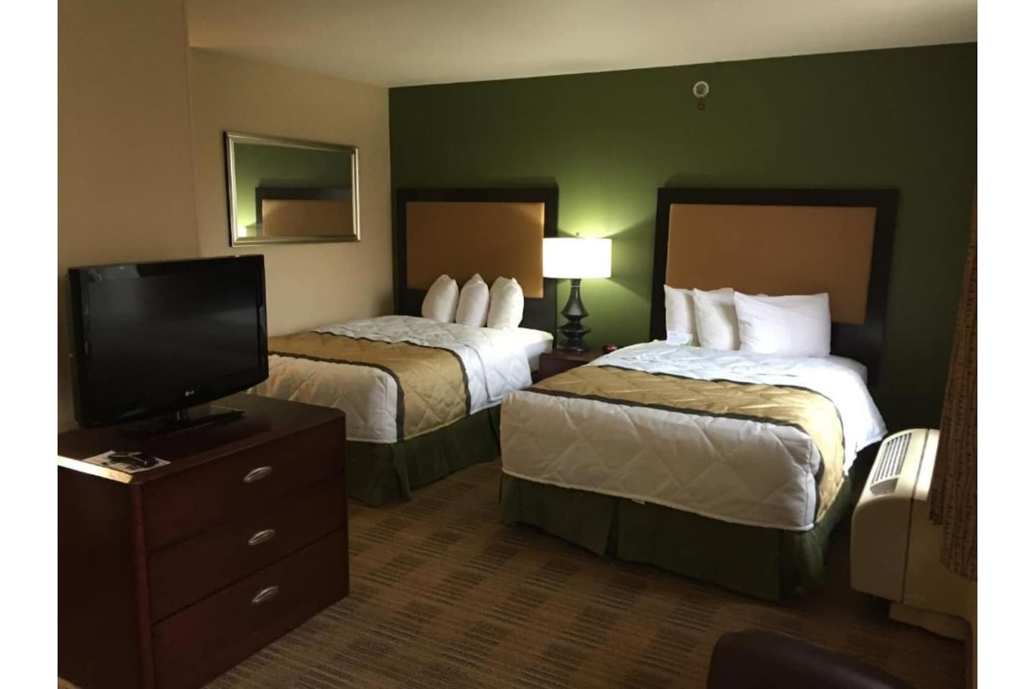 Bed Room