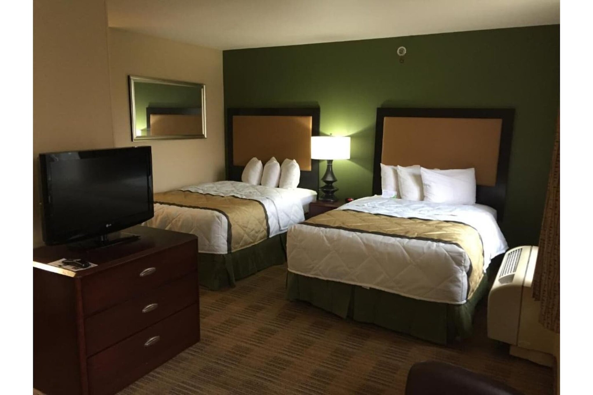 Bed Room