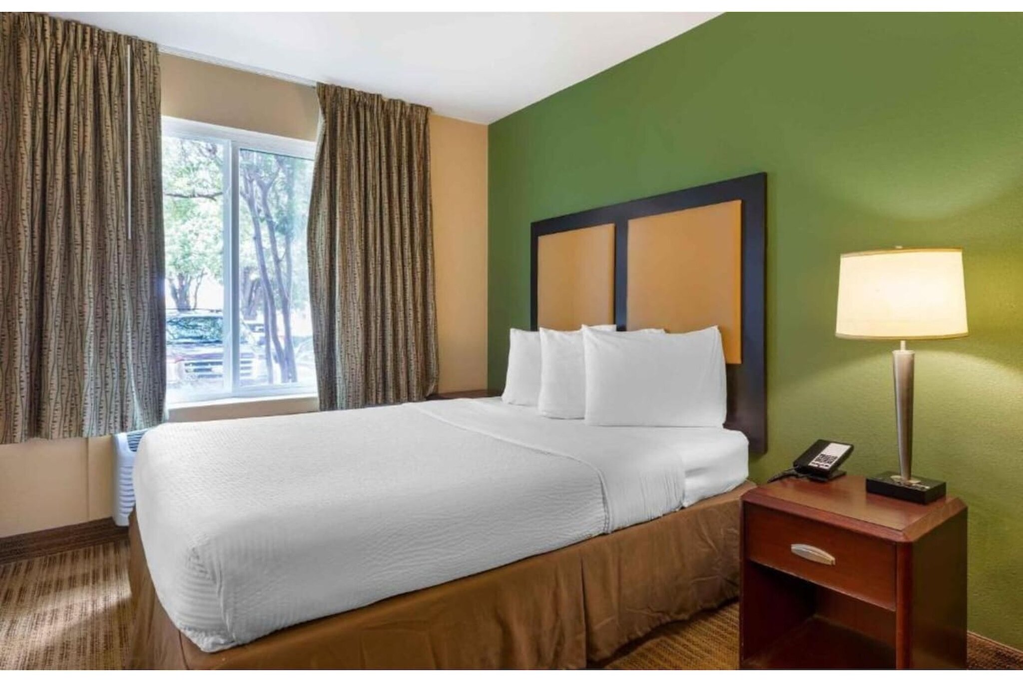 Bed Room