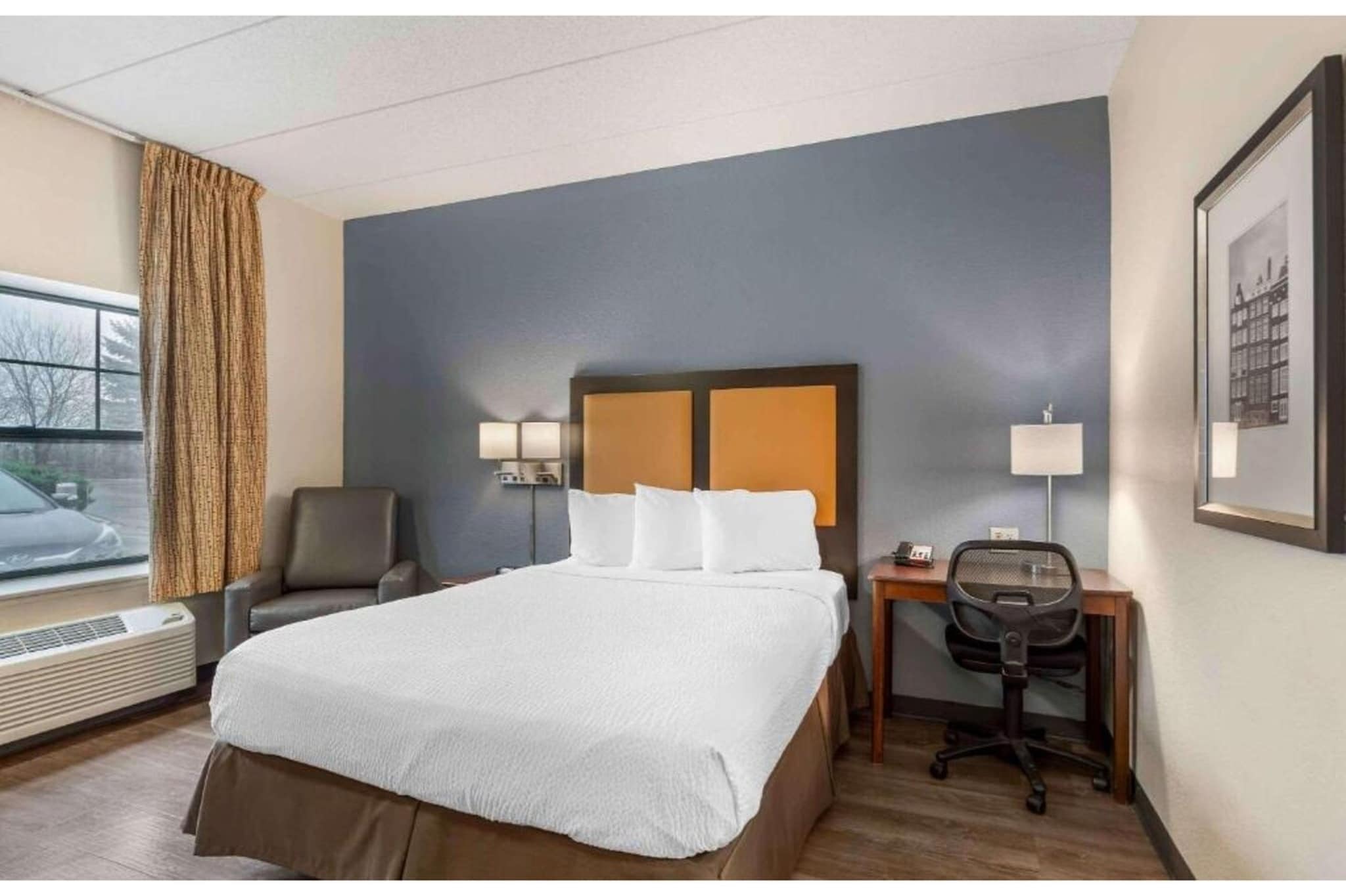 Bed Room