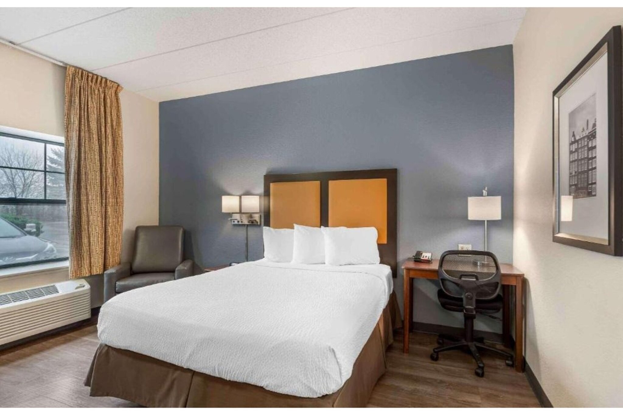 Bed Room
