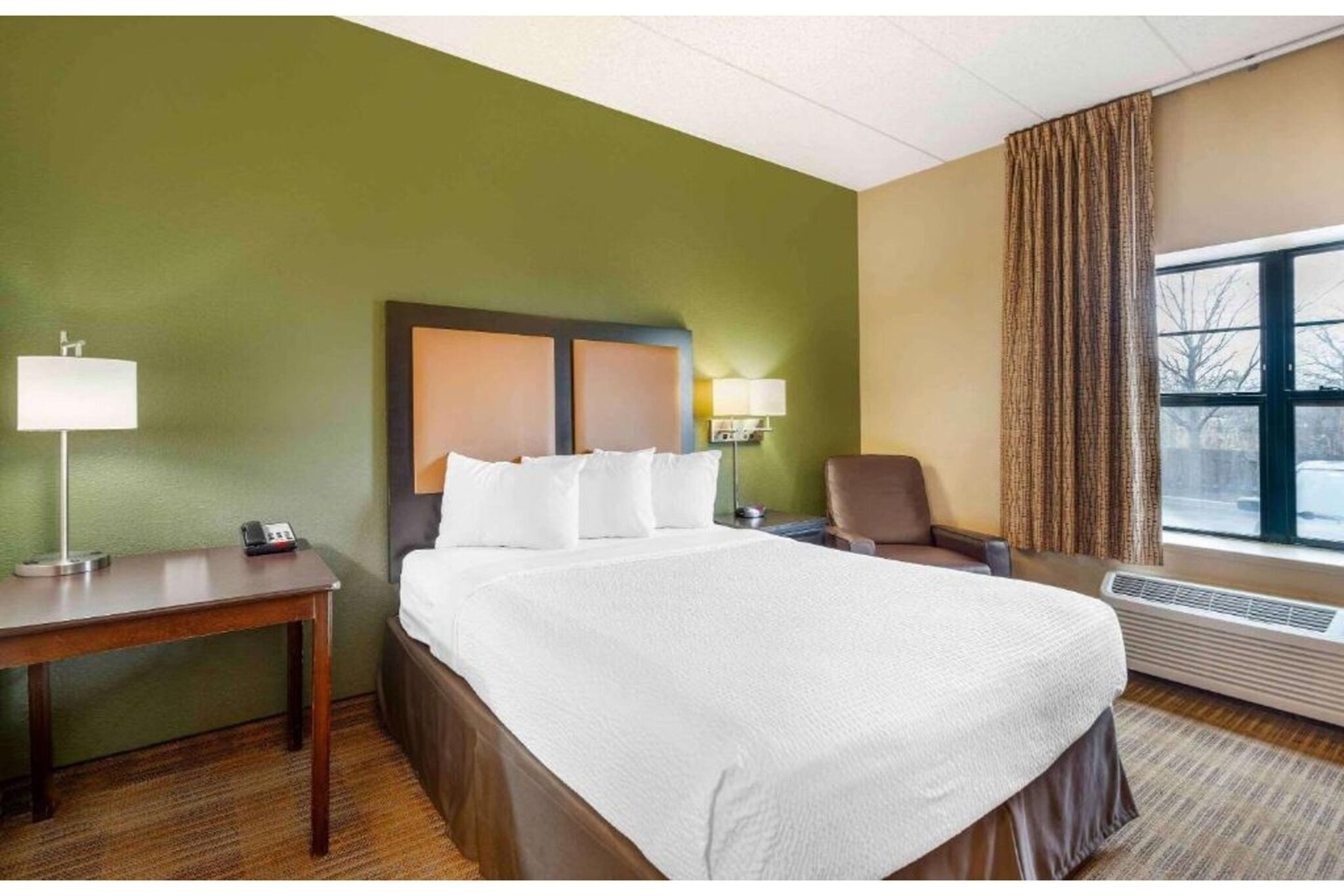 Bed Room