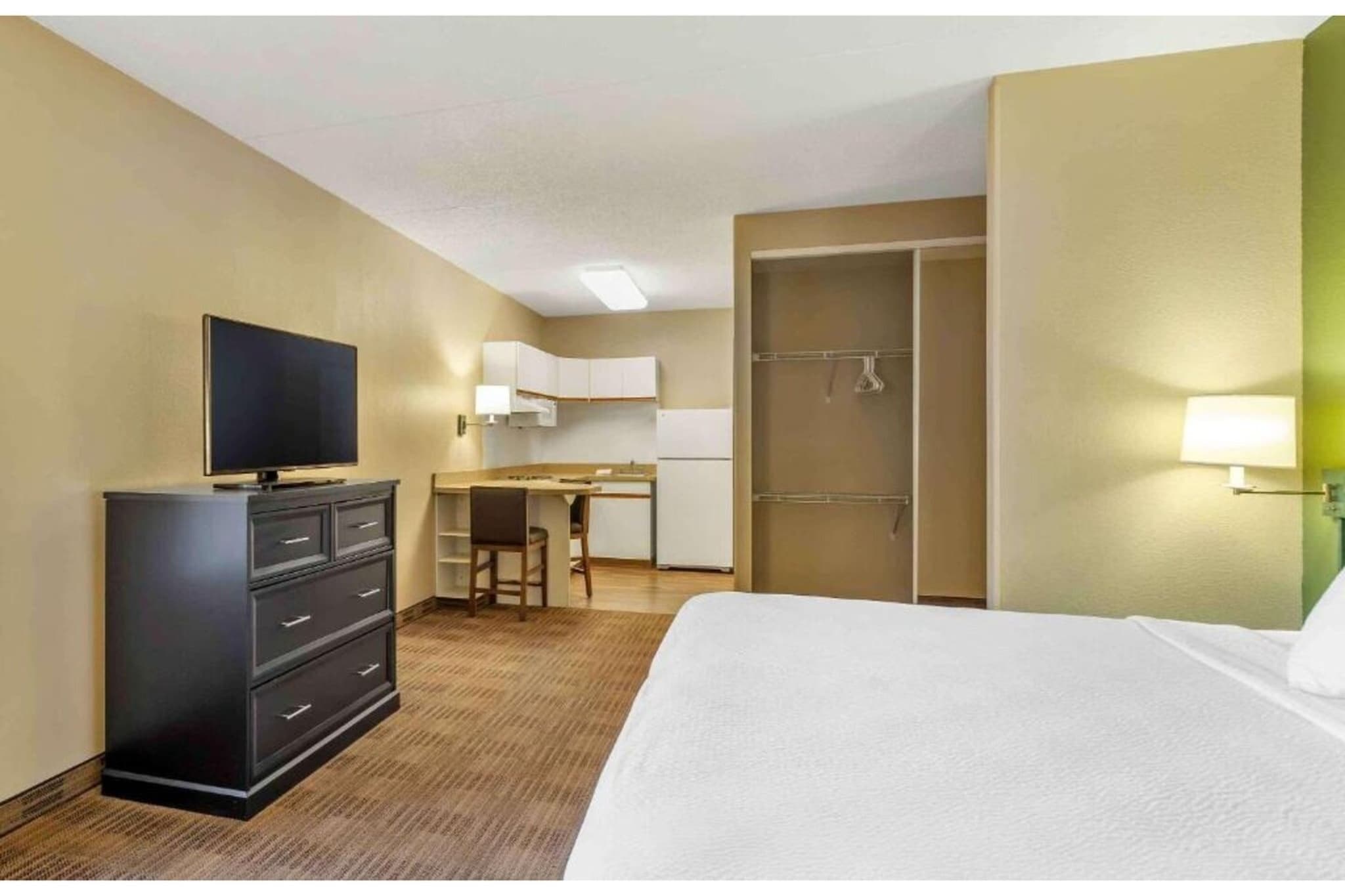 Bed Room