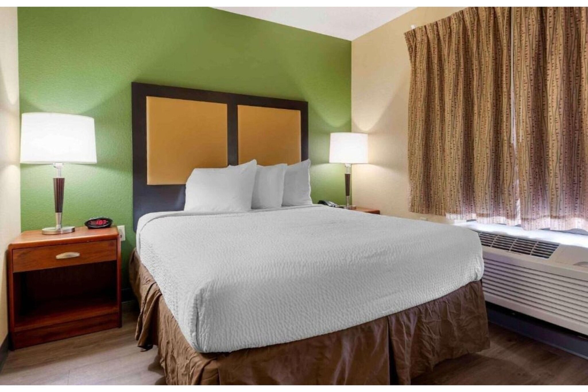 Bed Room