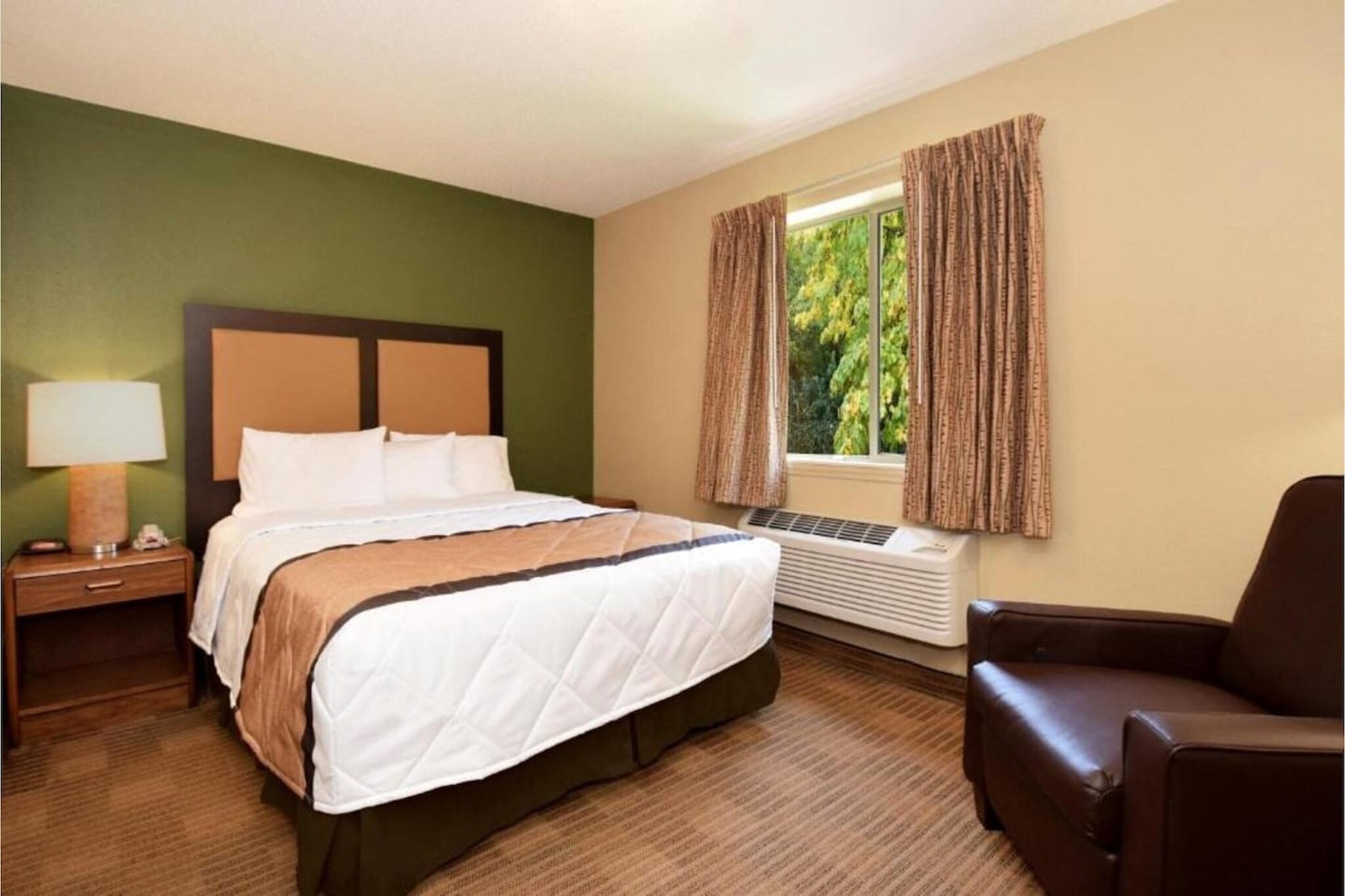 Bed Room