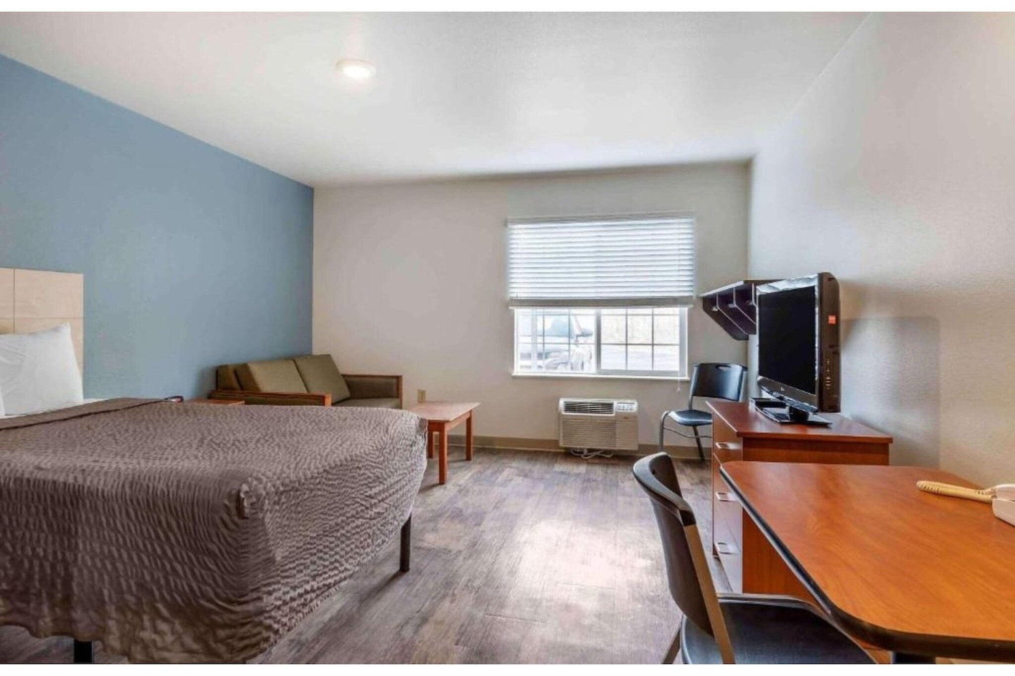 Bed Room