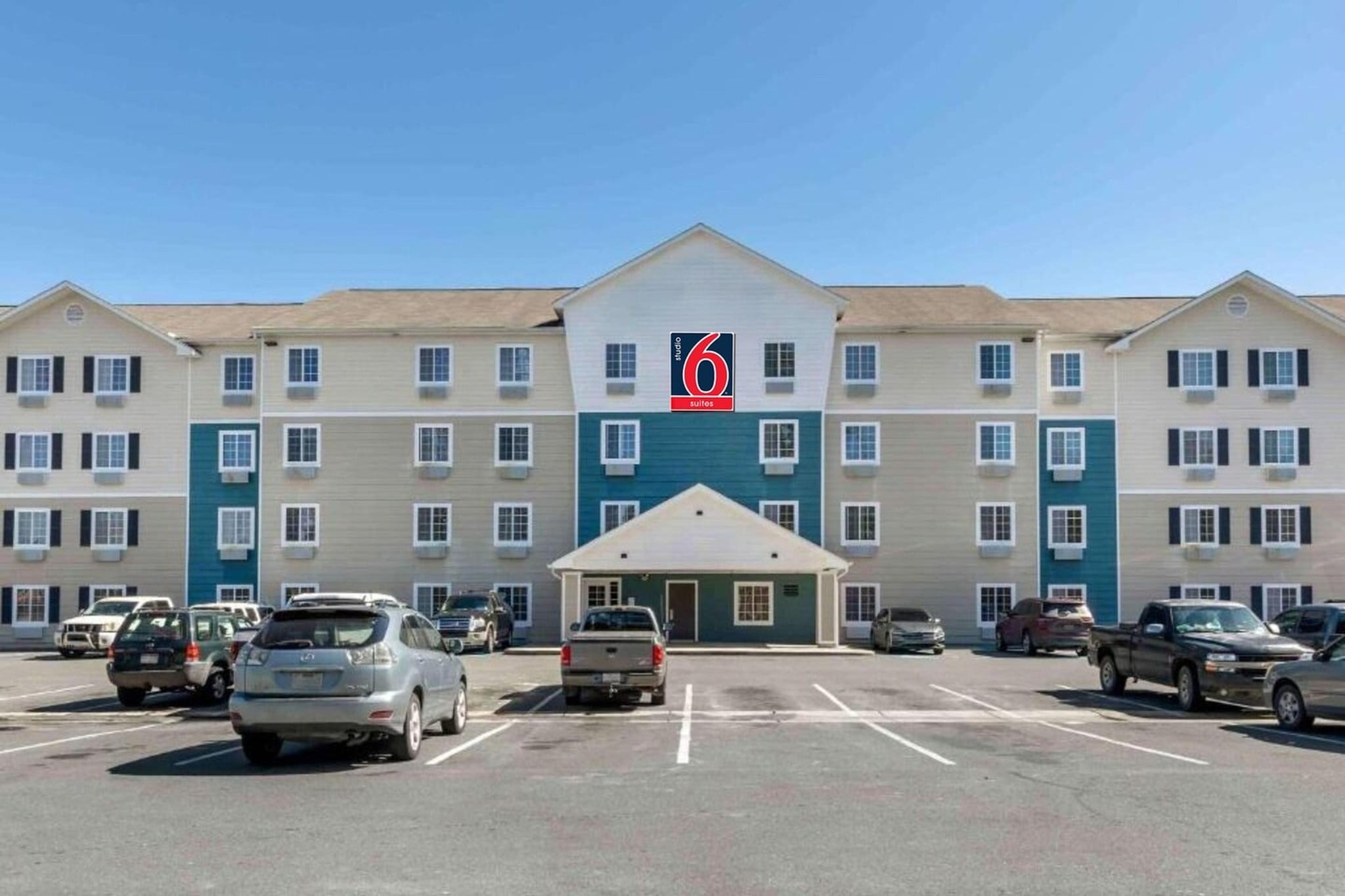 Exterior Summer