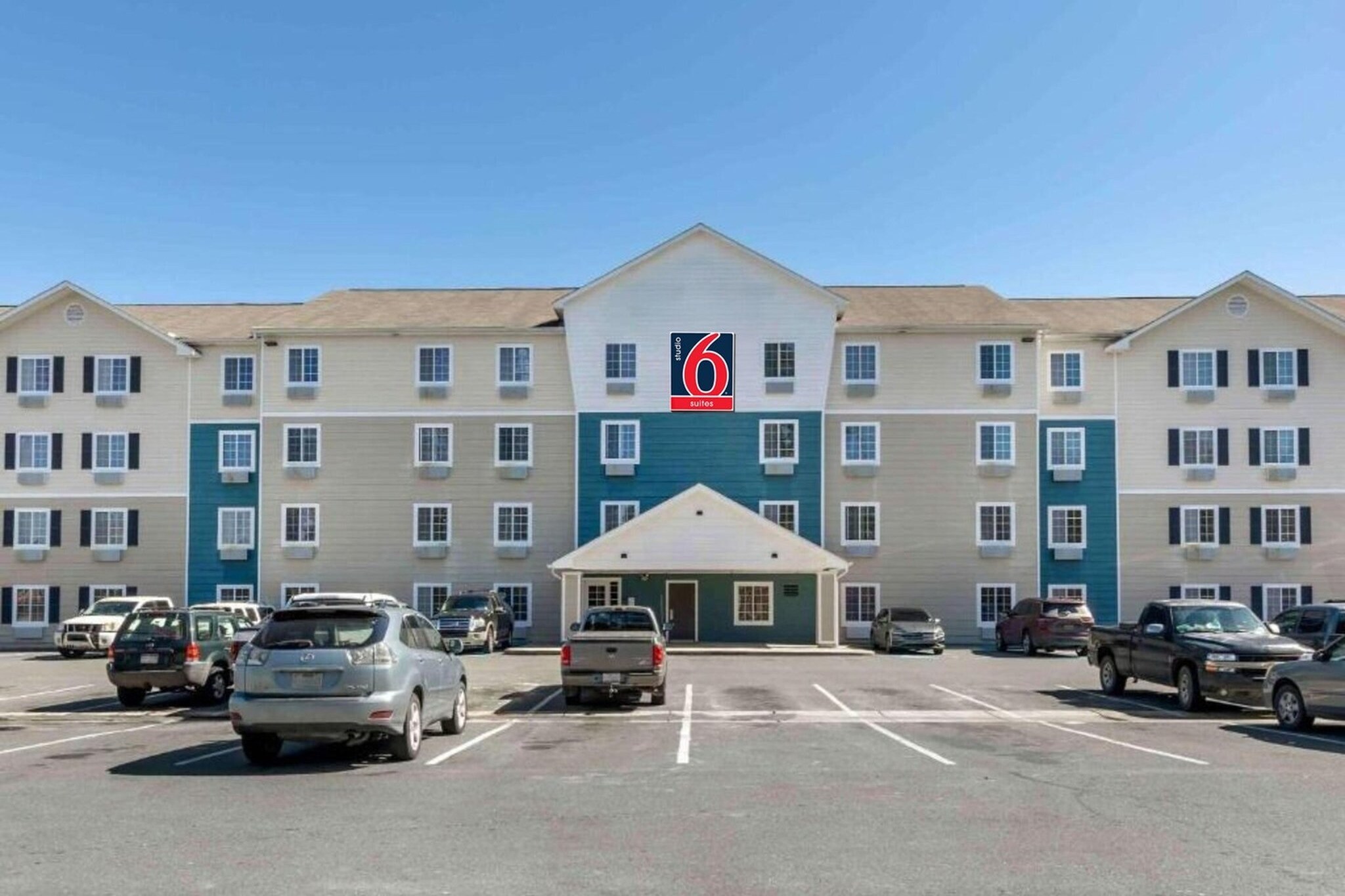 Exterior Summer