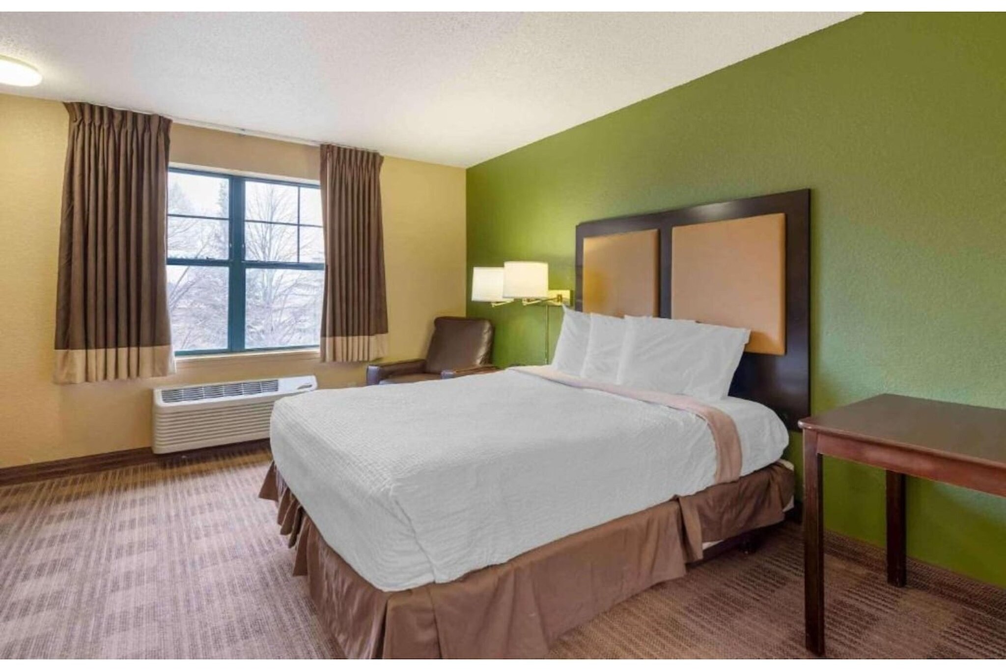 Bed Room