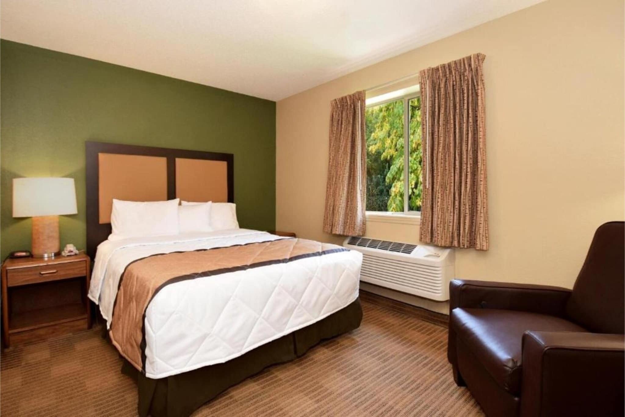 Bed Room