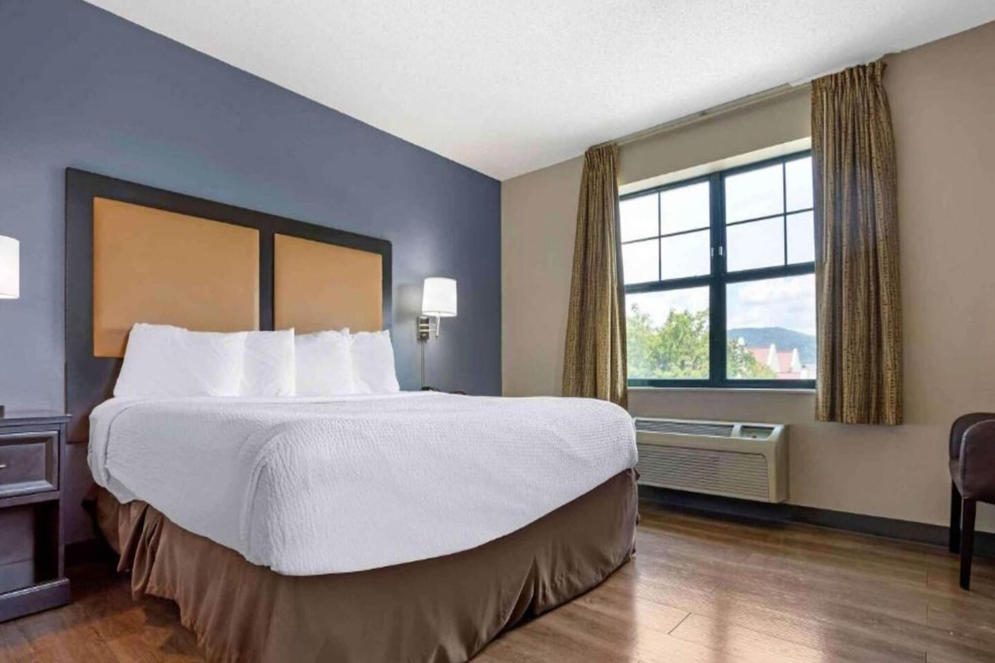 Bed Room