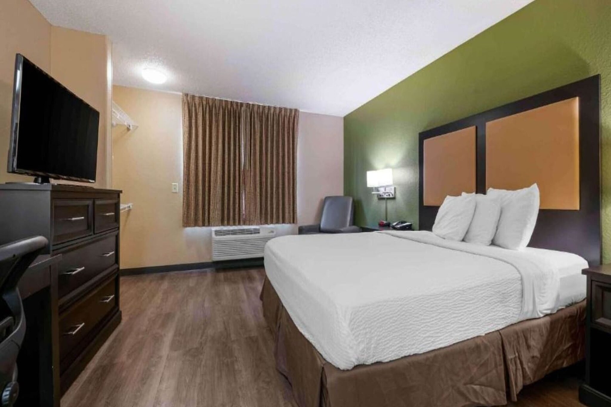Bed Room