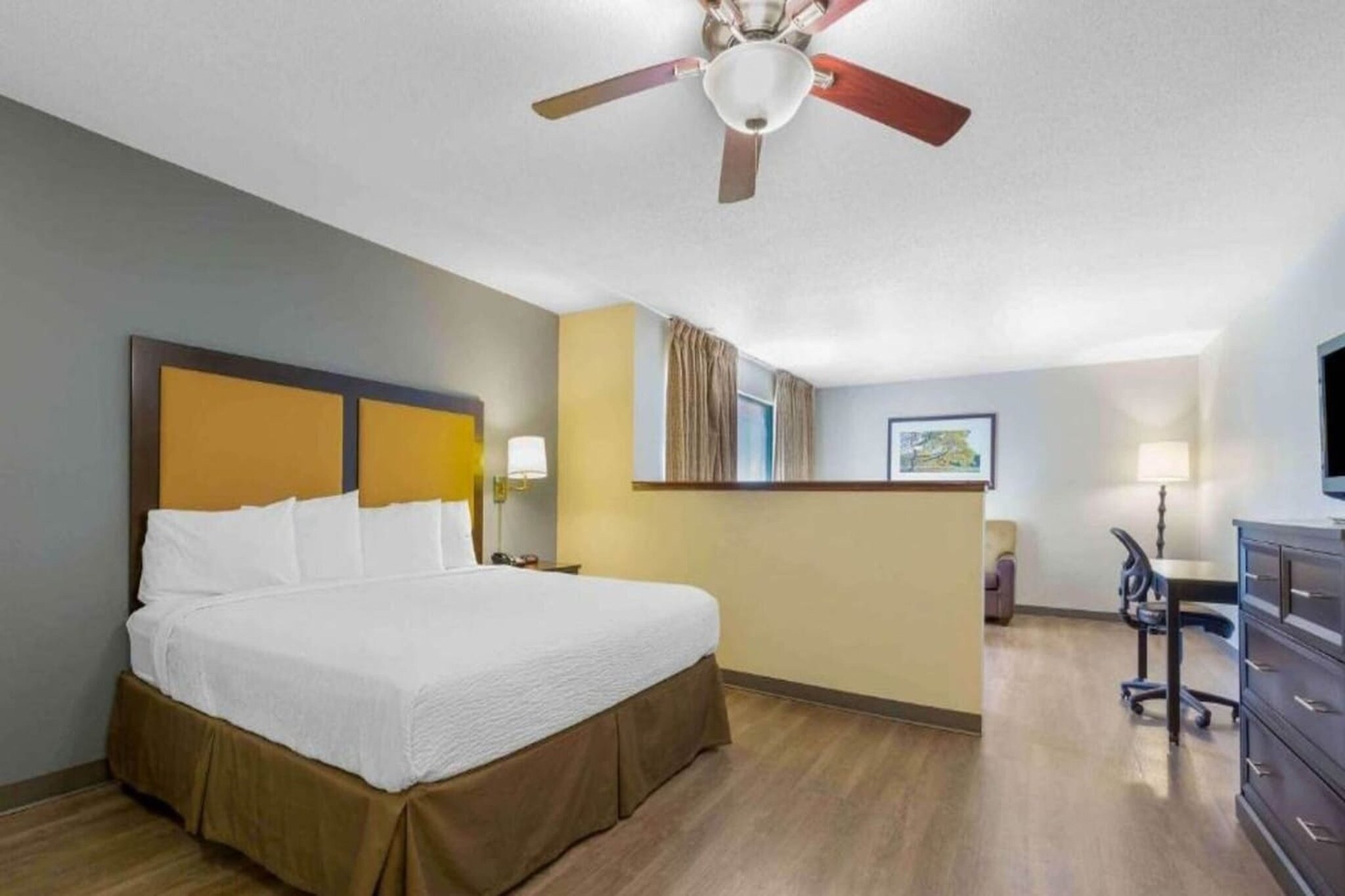 Bed Room
