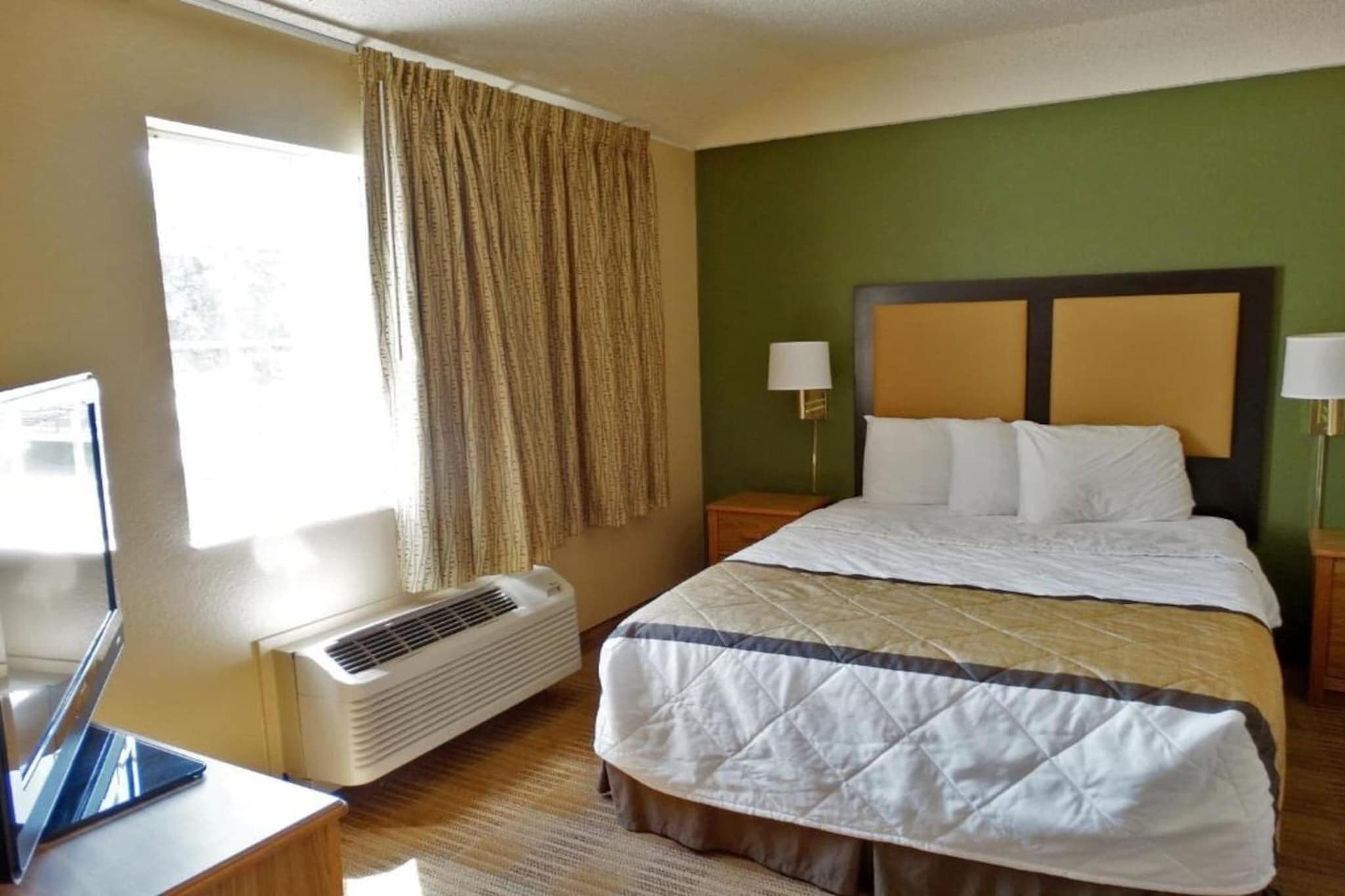 Bed Room