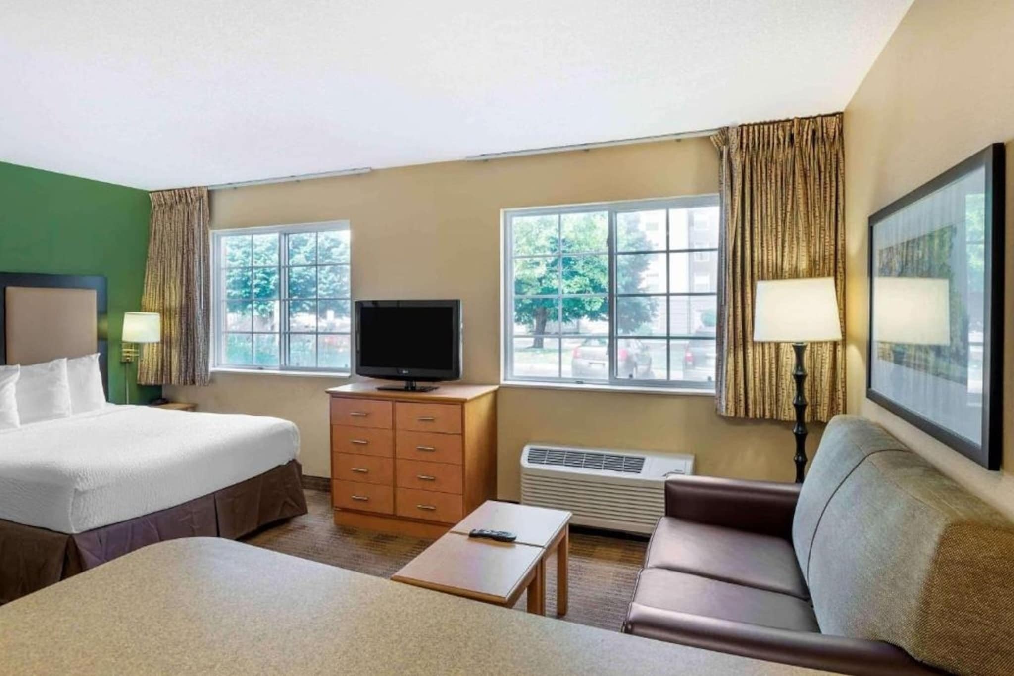 Bed Room