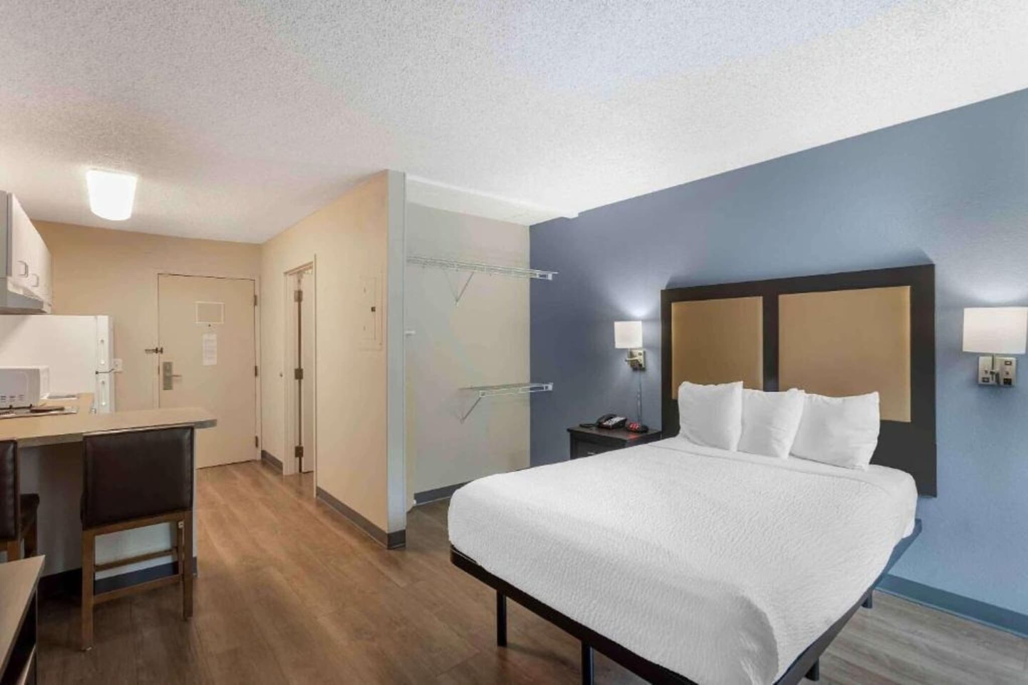 Bed Room