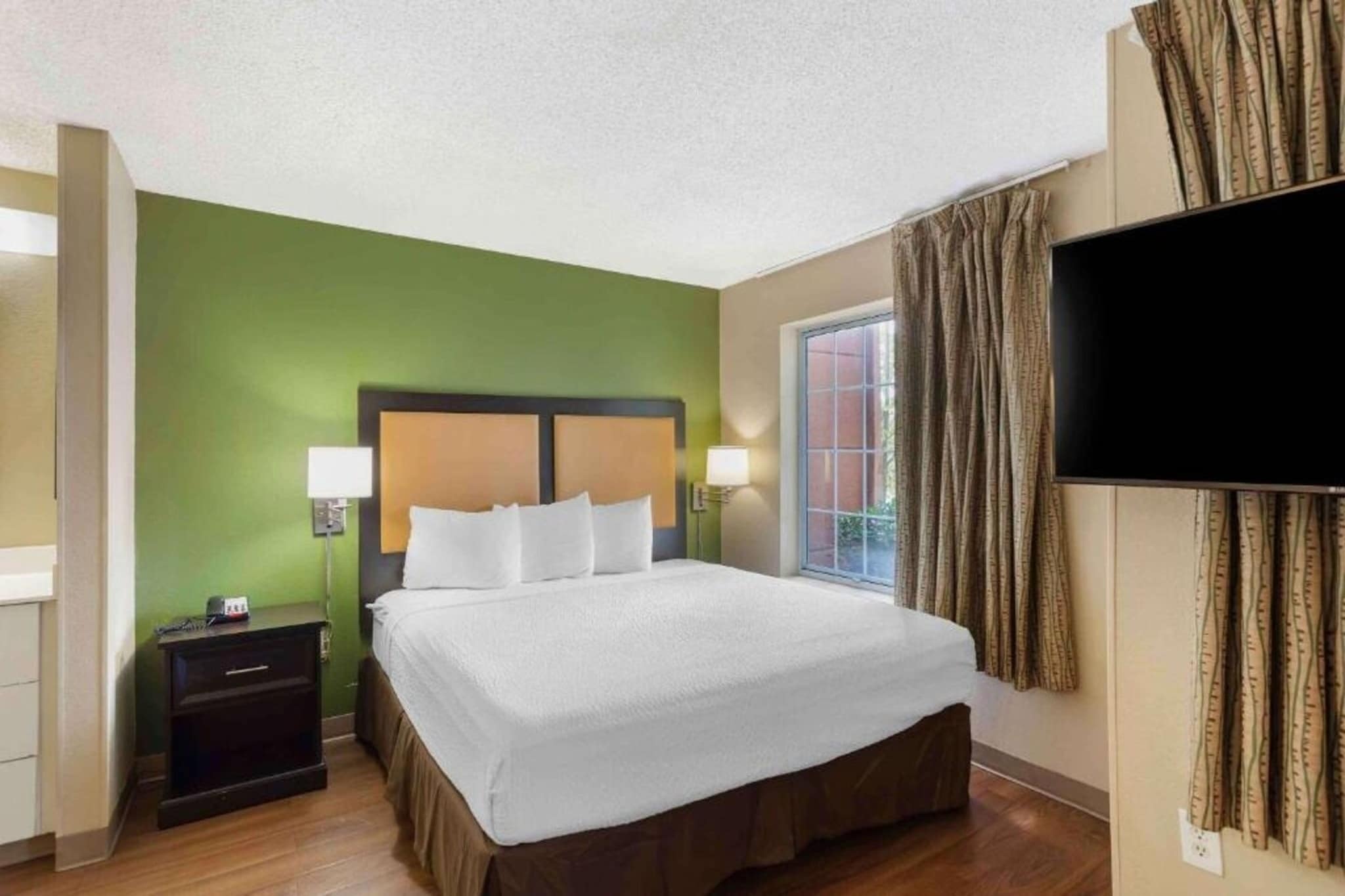Bed Room