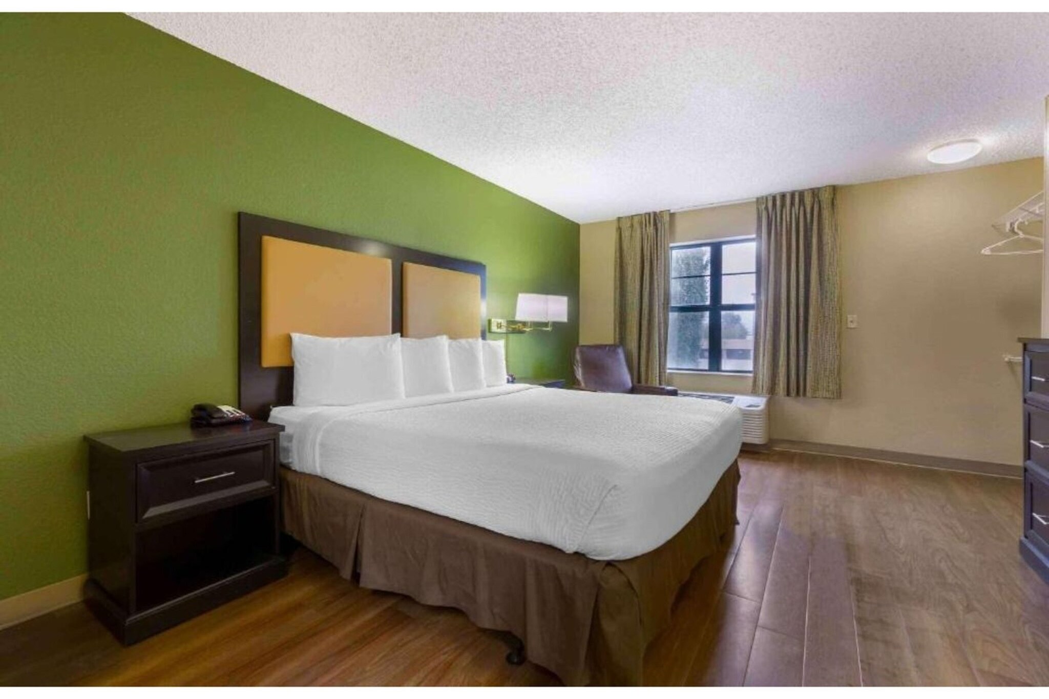 Bed Room