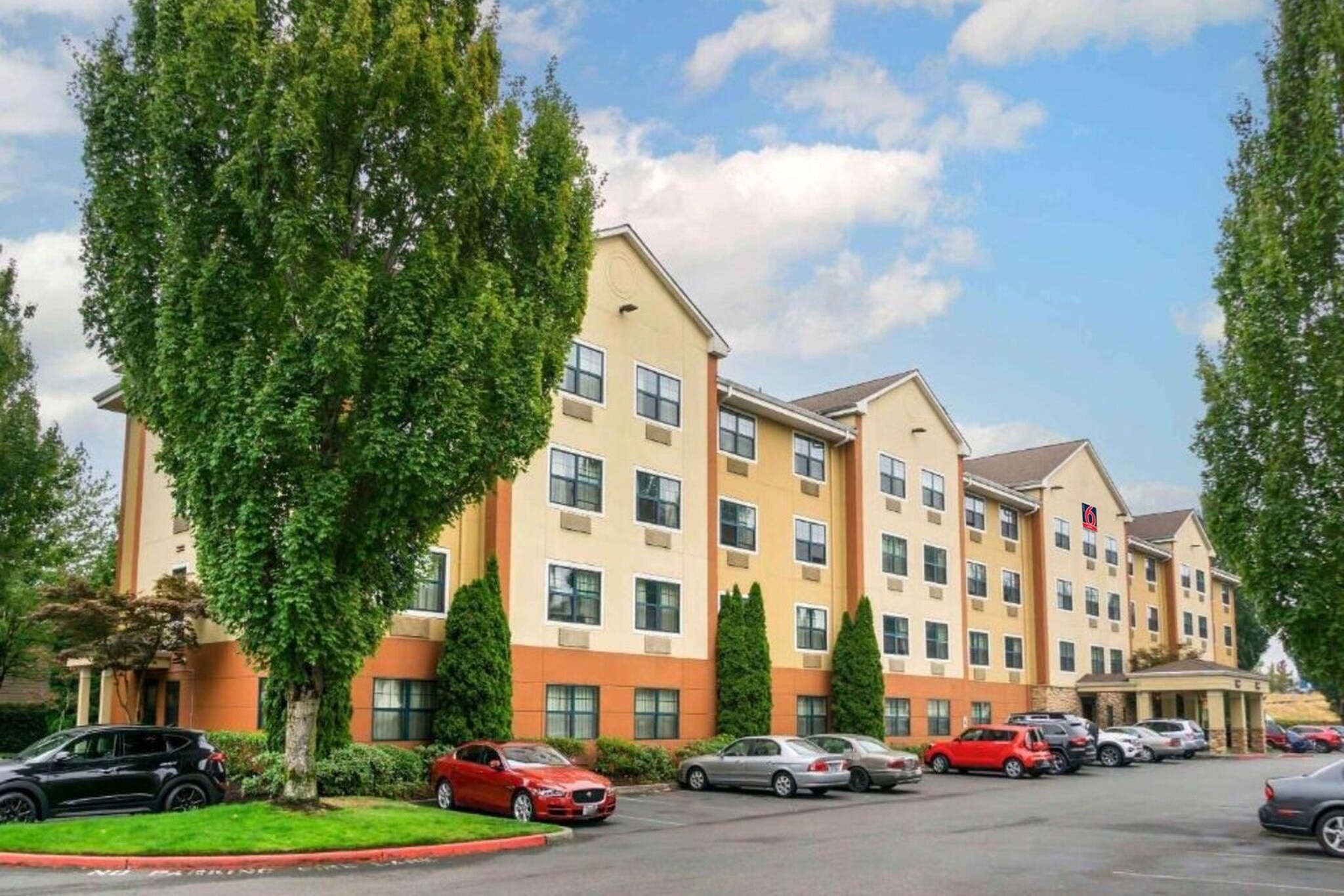 Exterior Summer